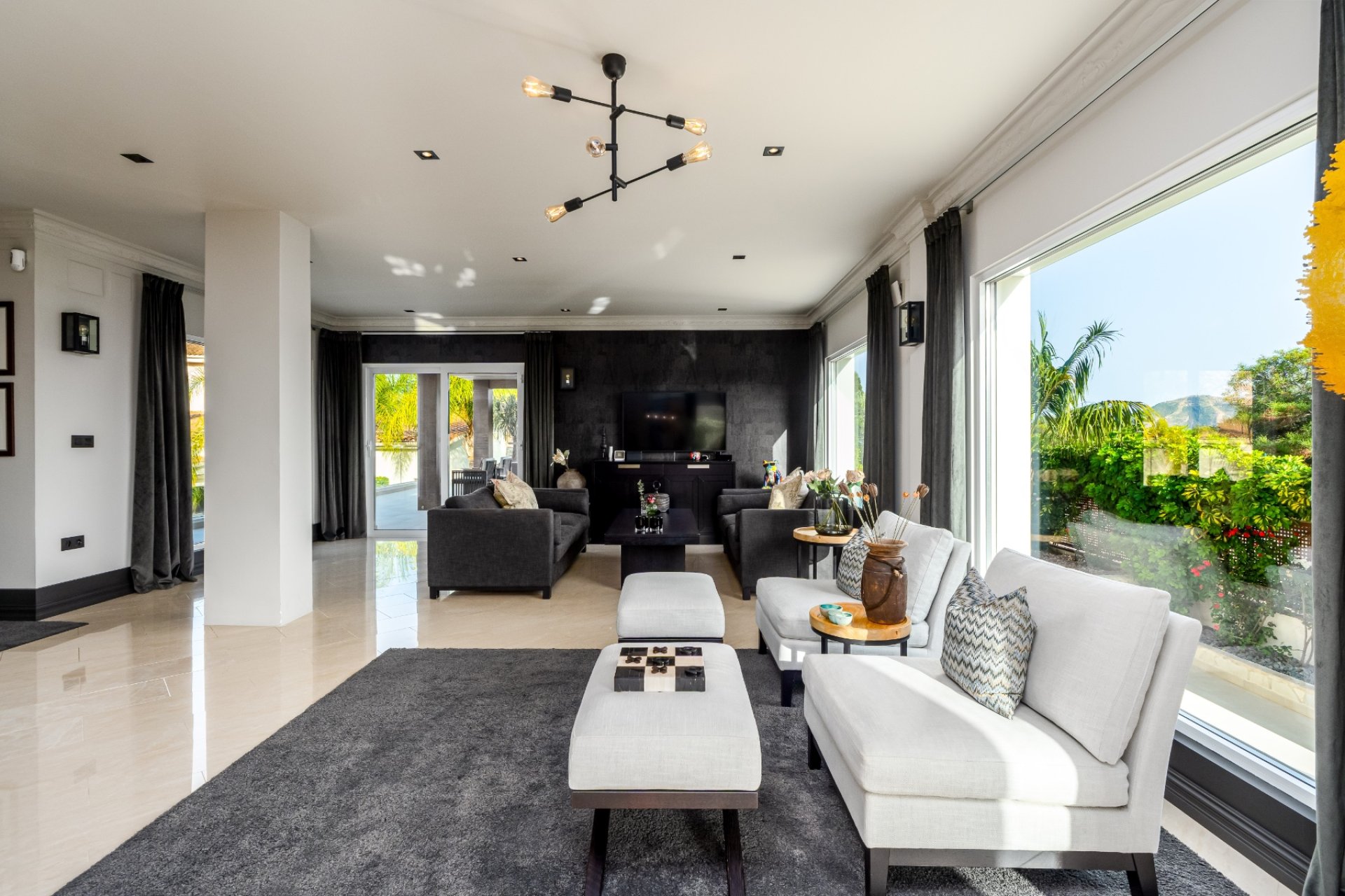 Reventa - Chalet / Villa  -
La Nucía