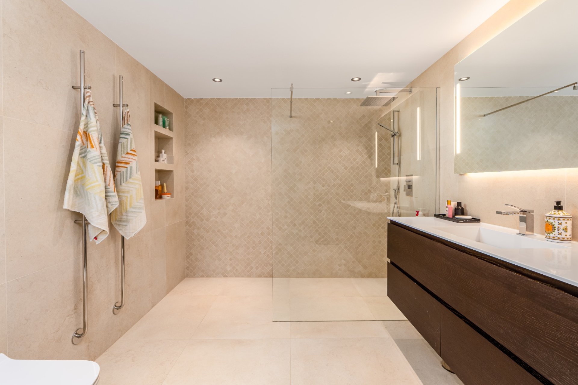 Reventa - Chalet / Villa  -
La Nucía