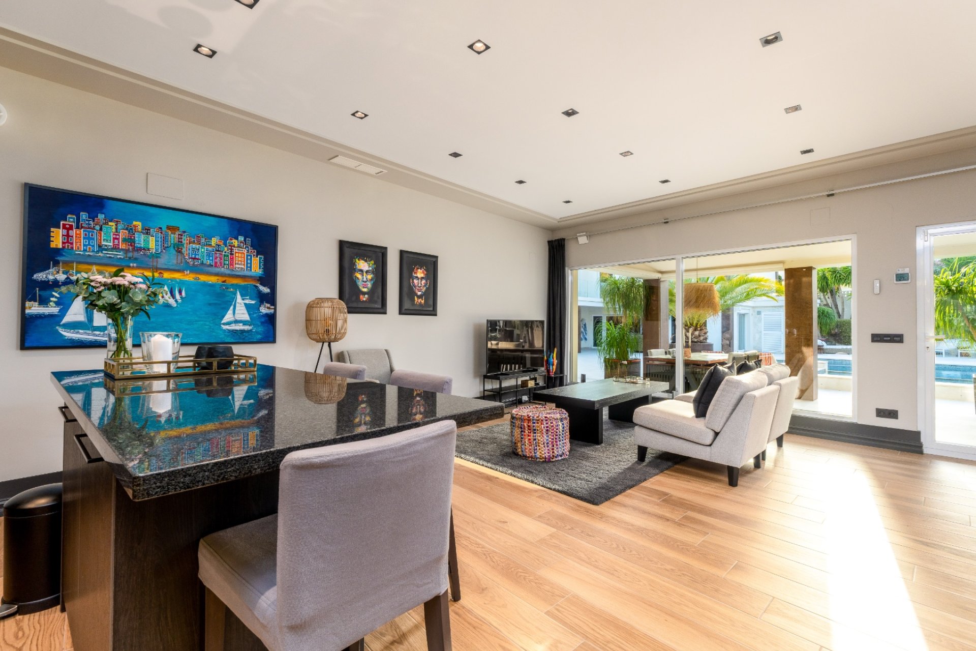 Reventa - Chalet / Villa  -
La Nucía