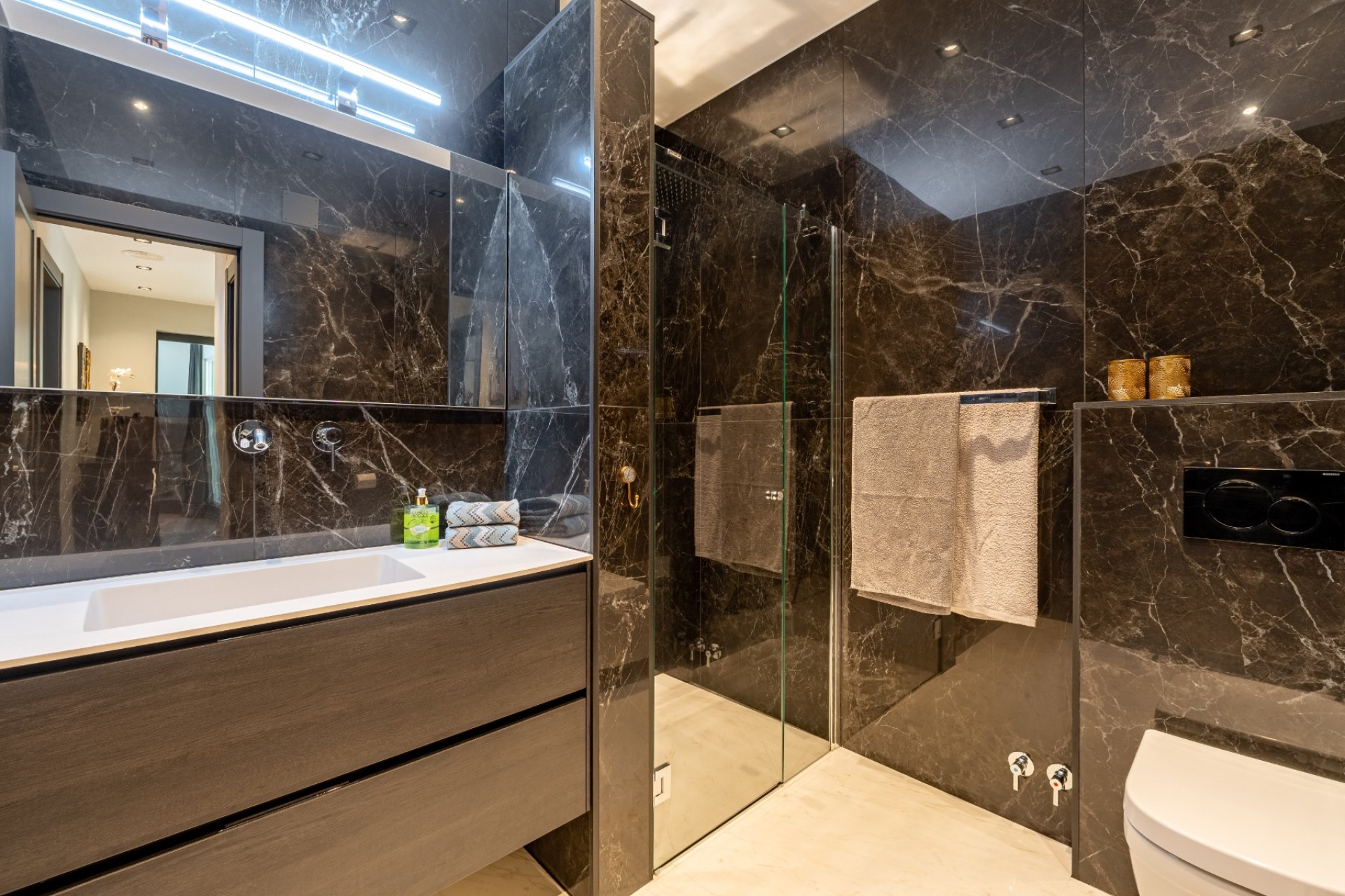 Reventa - Chalet / Villa  -
La Nucía