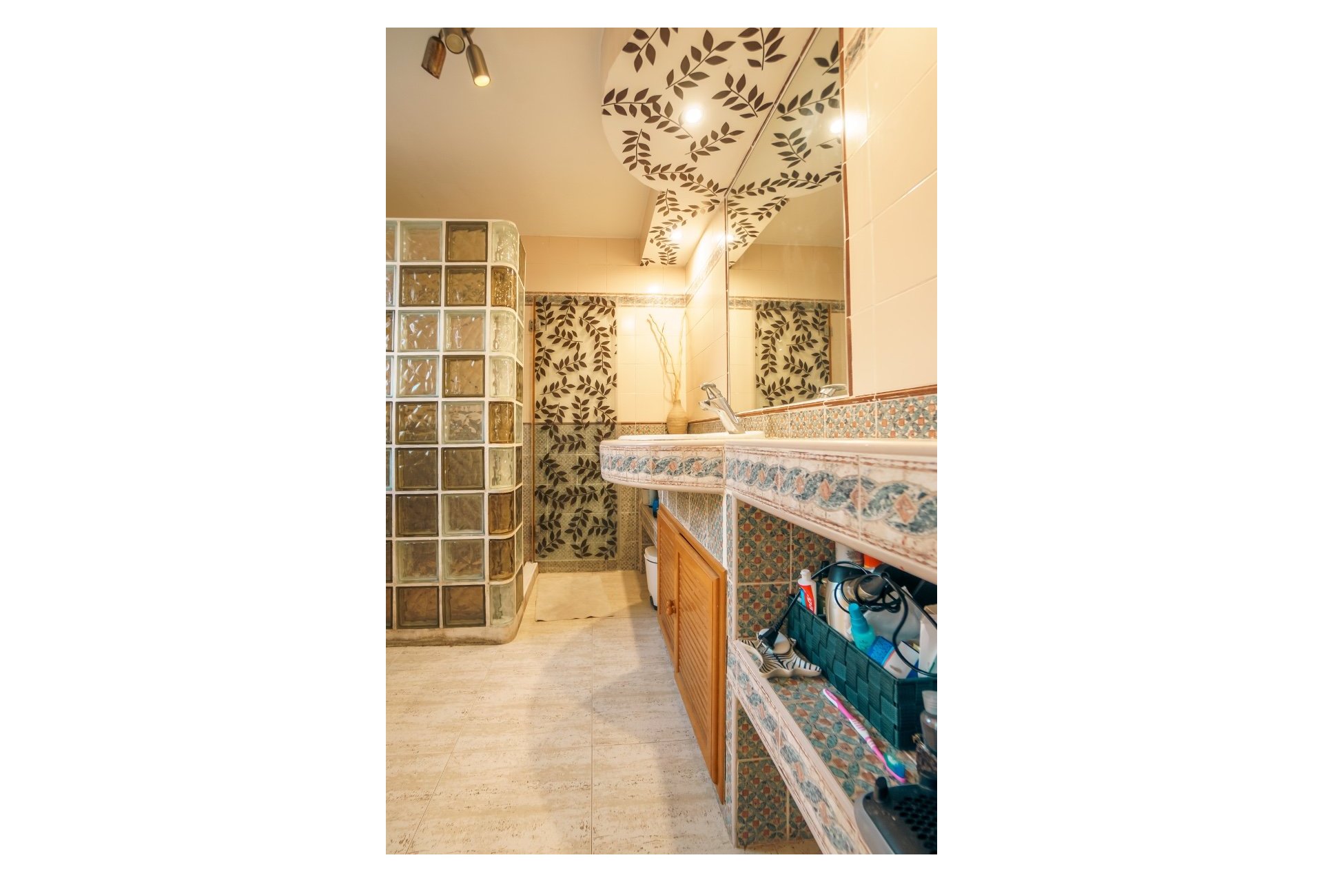 Reventa - Chalet / Villa  -
La Nucía