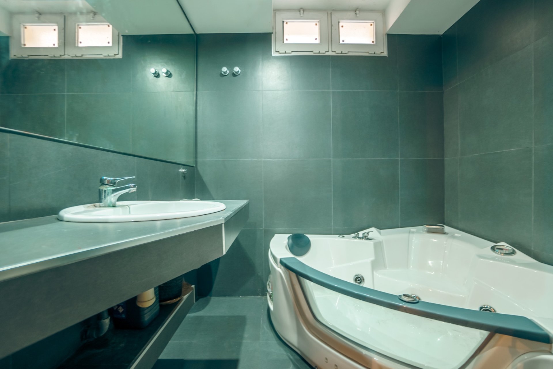 Reventa - Chalet / Villa  -
La Nucía