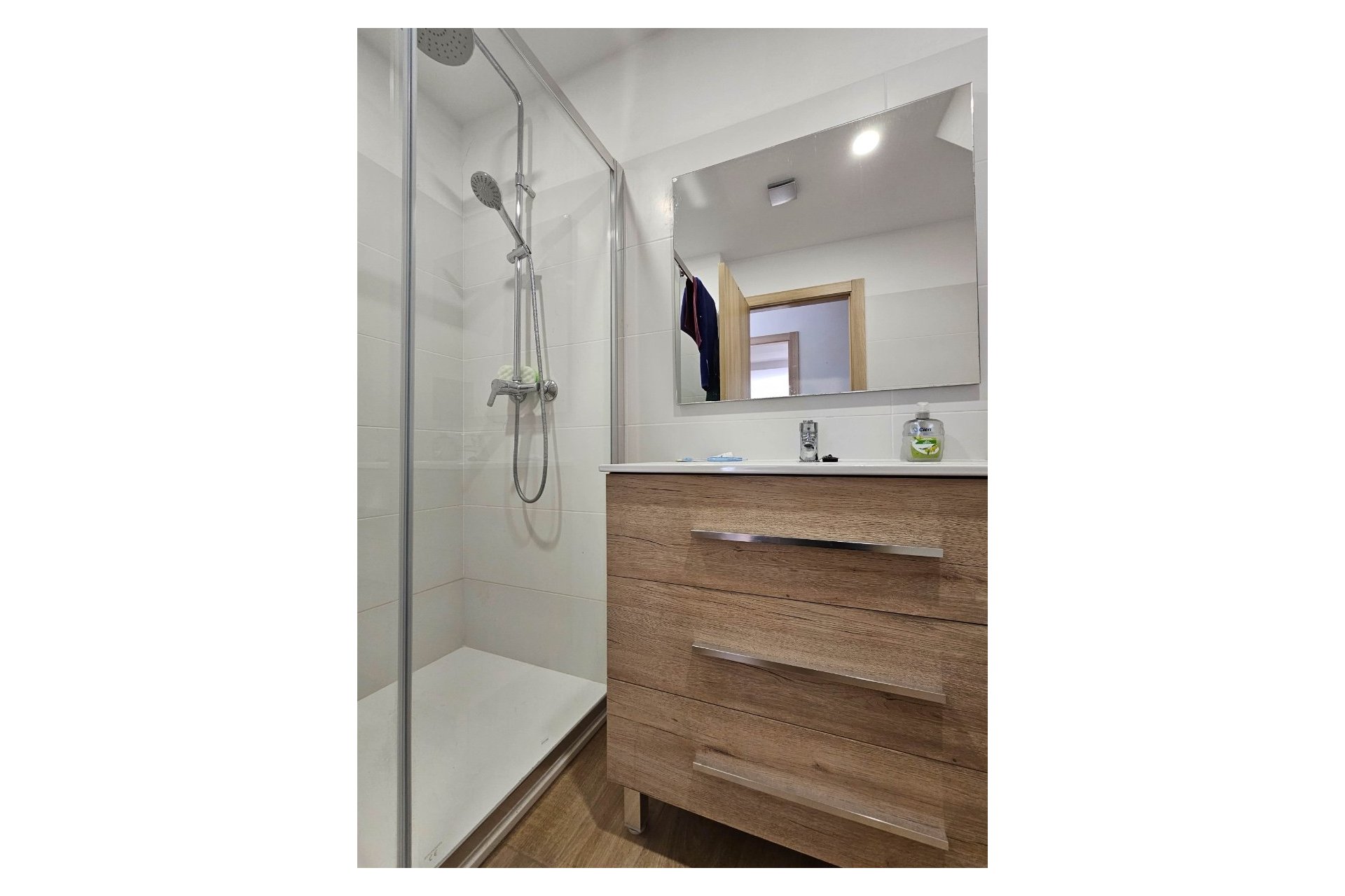 Reventa - Chalet / Villa  -
La Nucía