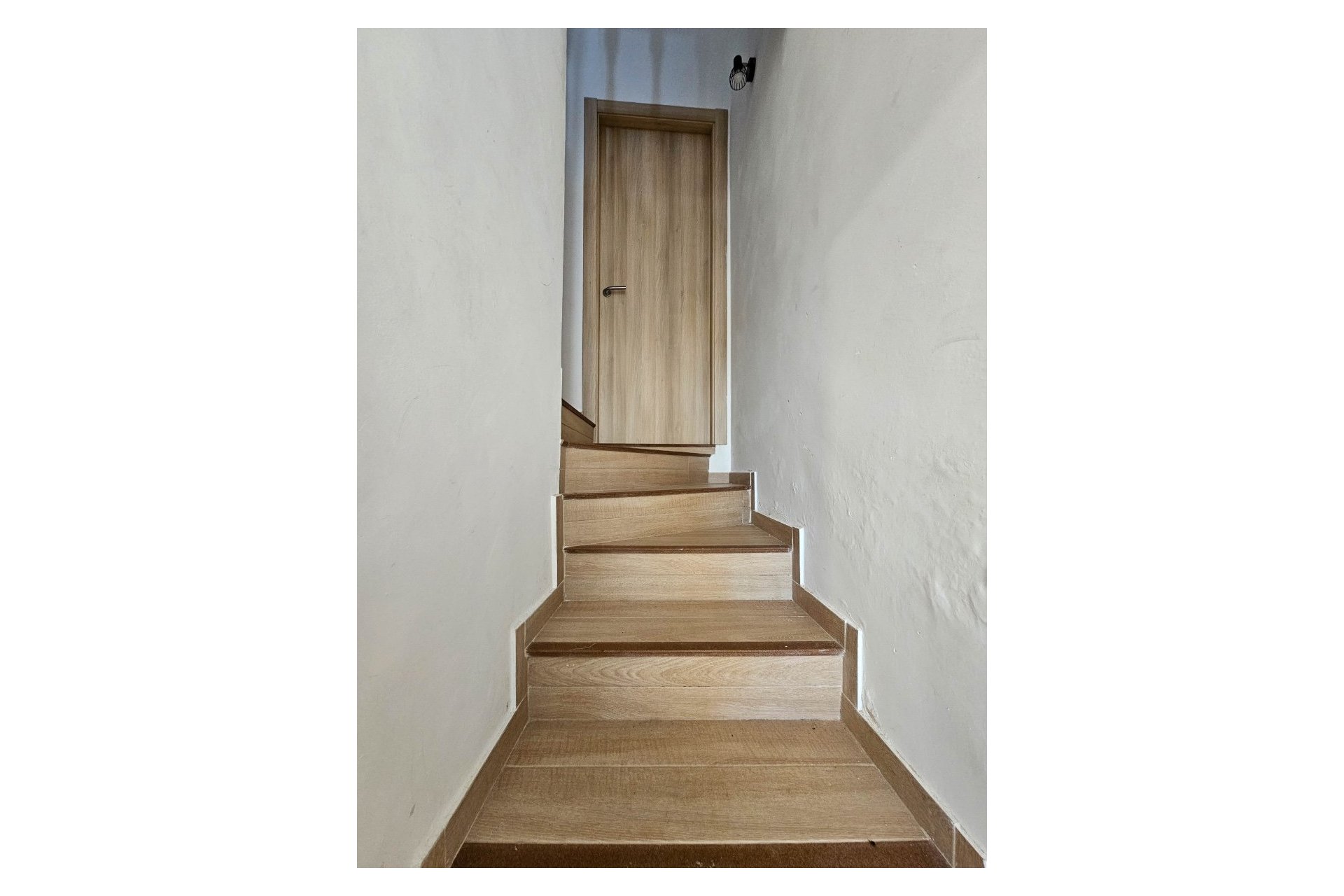 Reventa - Chalet / Villa  -
La Nucía