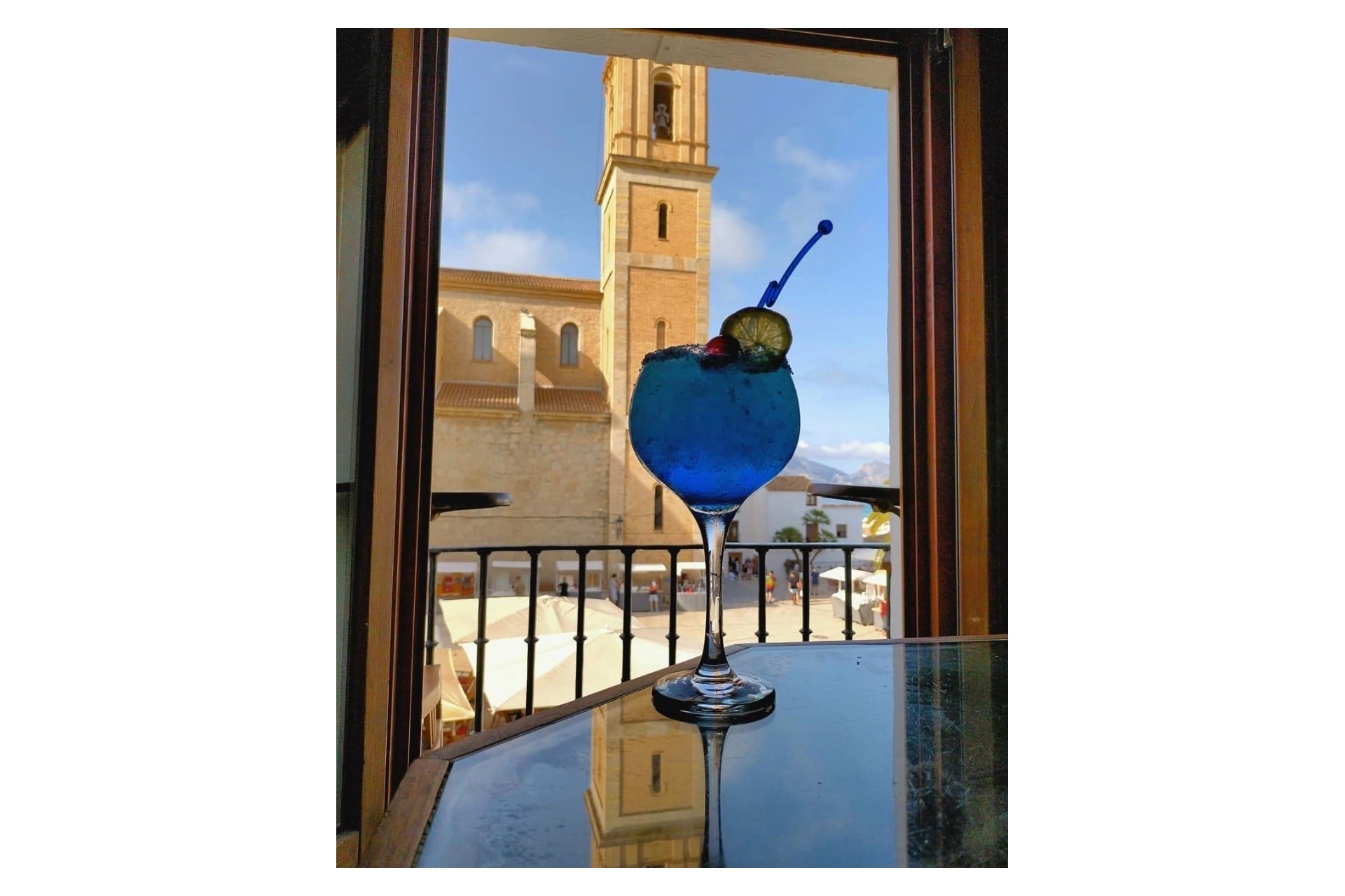 Reventa - Comercial -
Altea