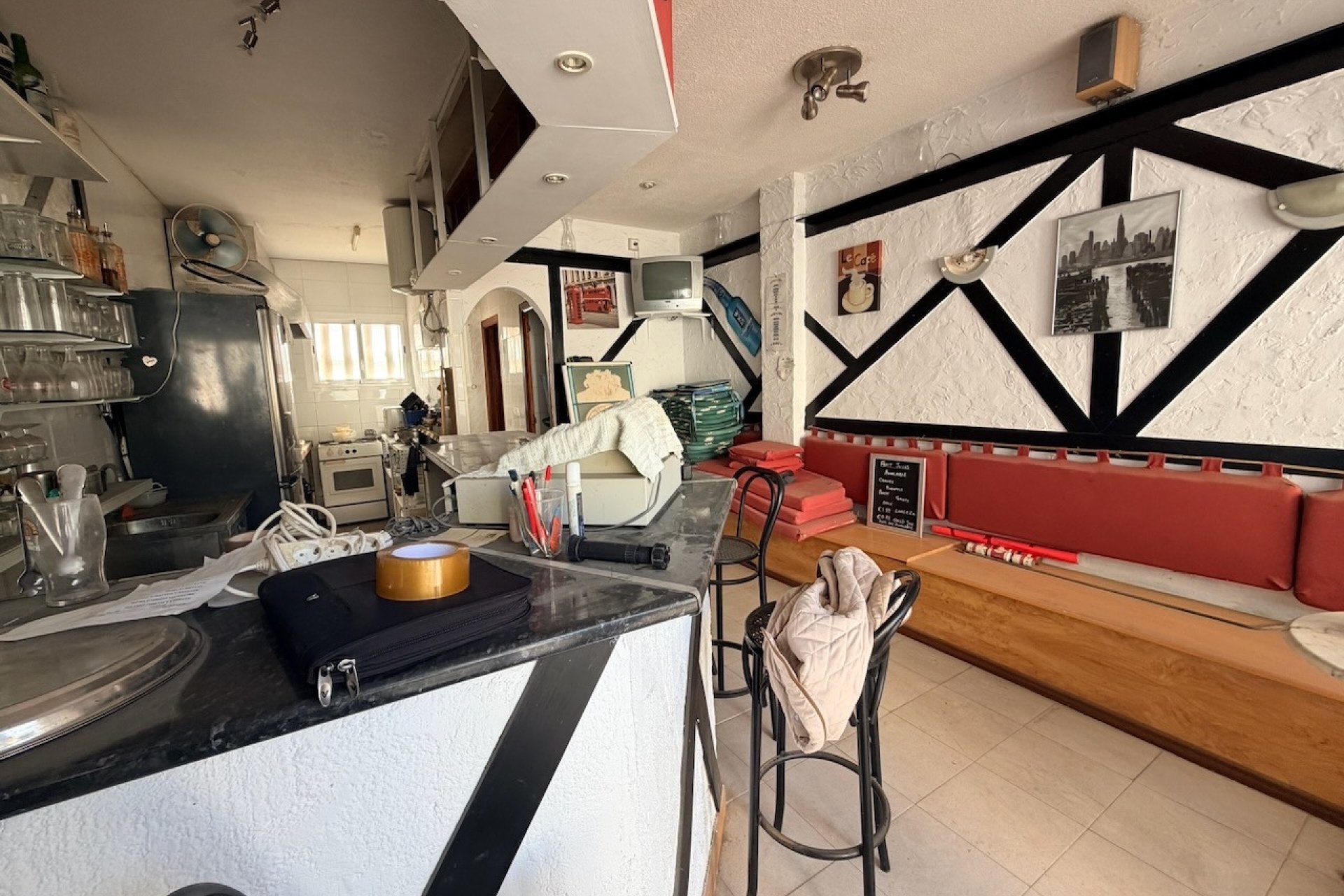 Reventa - Comercial -
Benidorm - Levante