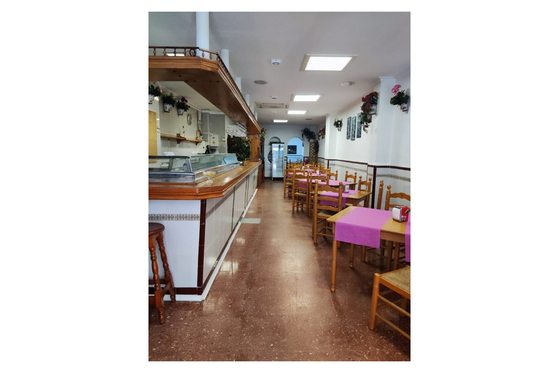 Reventa - Comercial -
Benidorm - Old town / Port