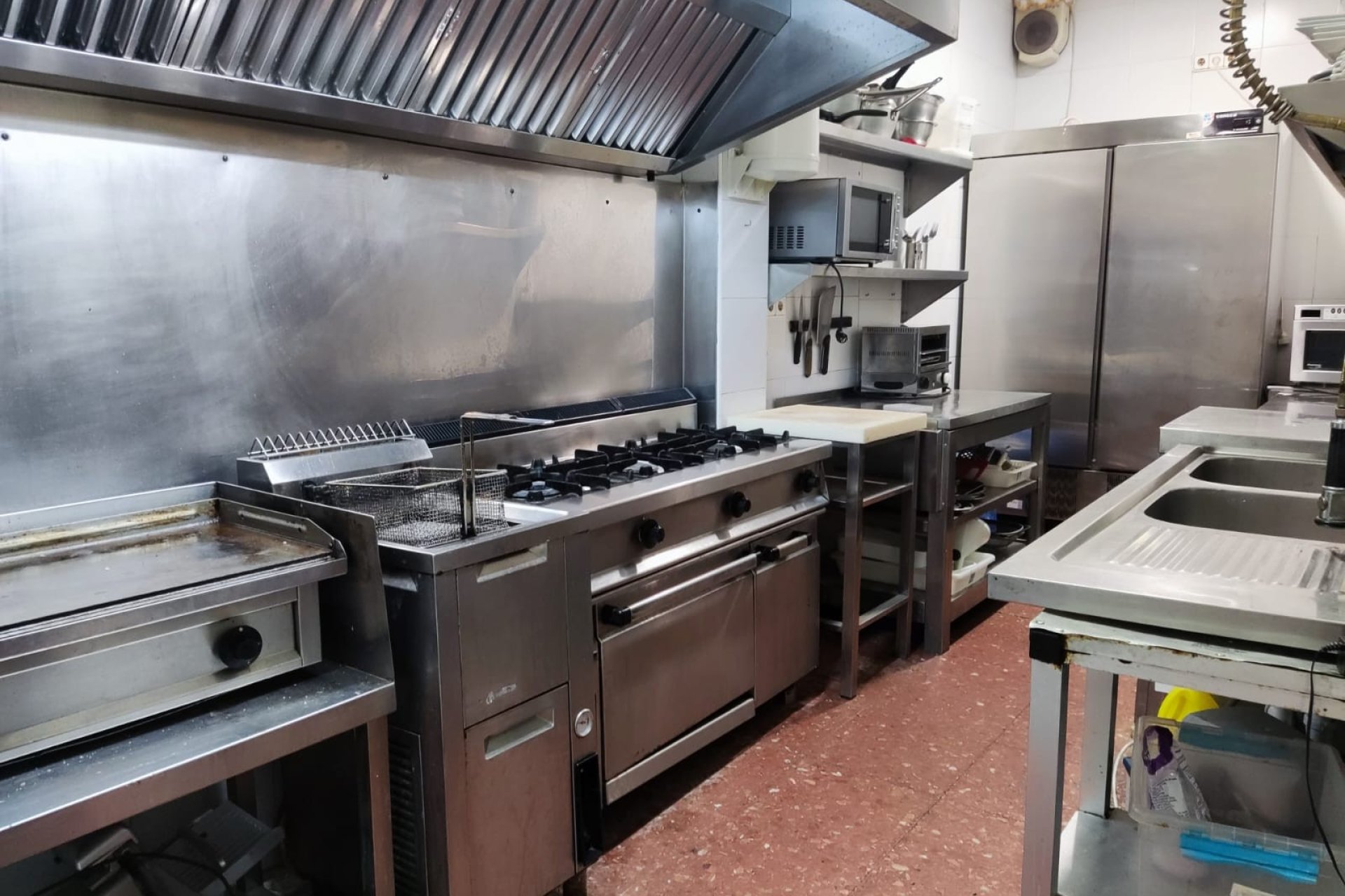 Reventa - Comercial -
Benidorm - Old town / Port