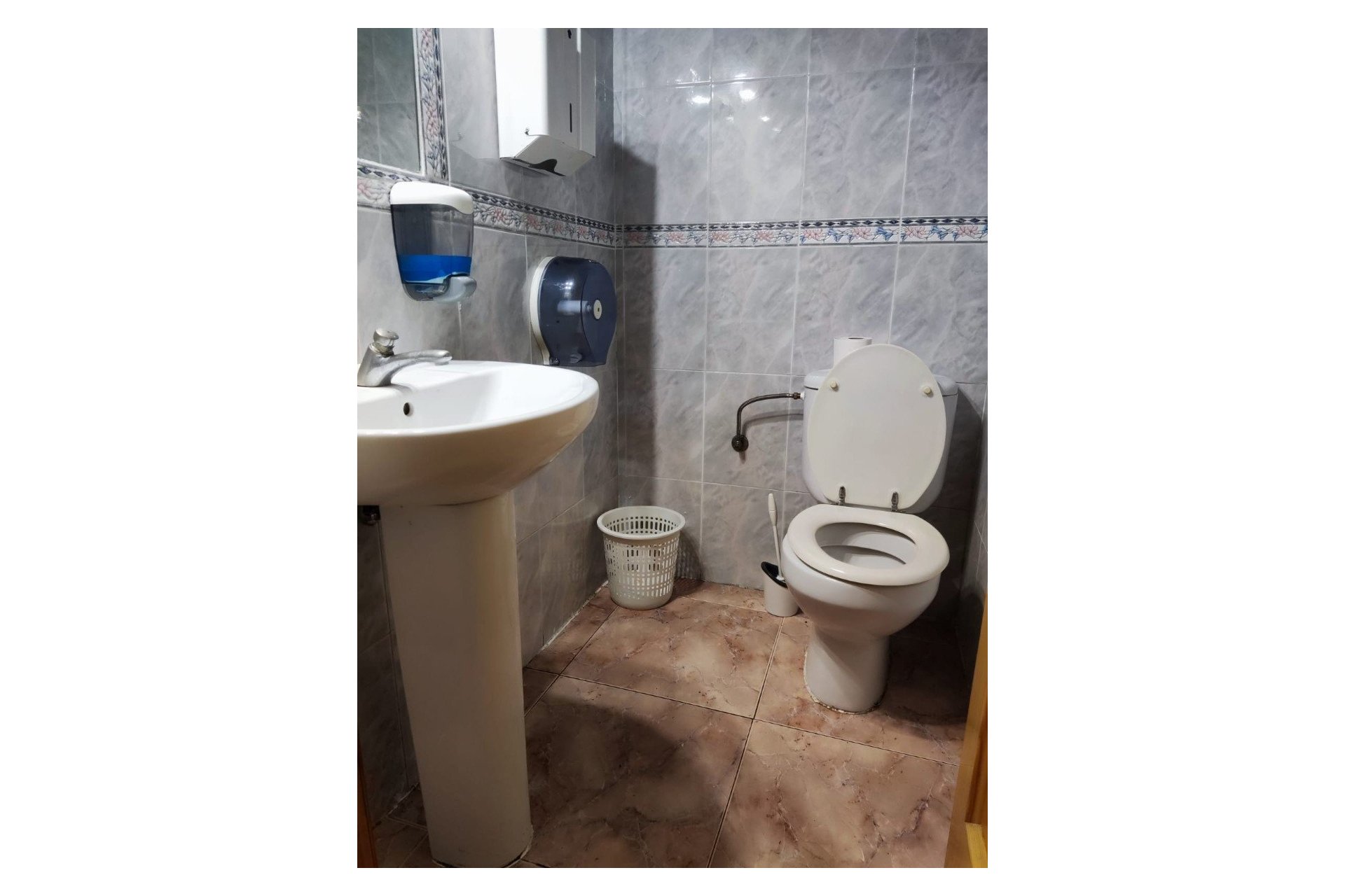 Reventa - Comercial -
Benidorm - Old town / Port