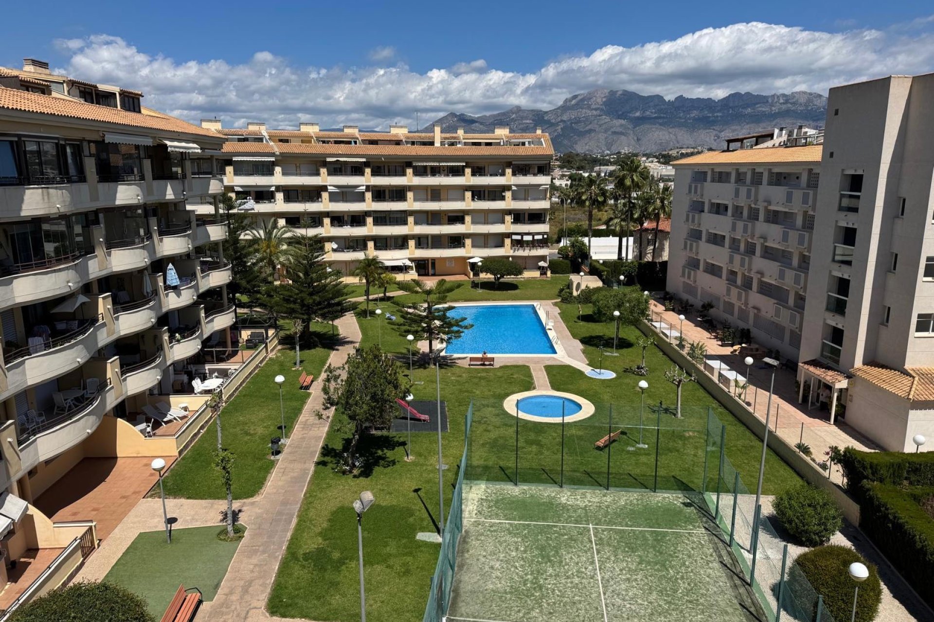 Reventa - Duplex -
Albir