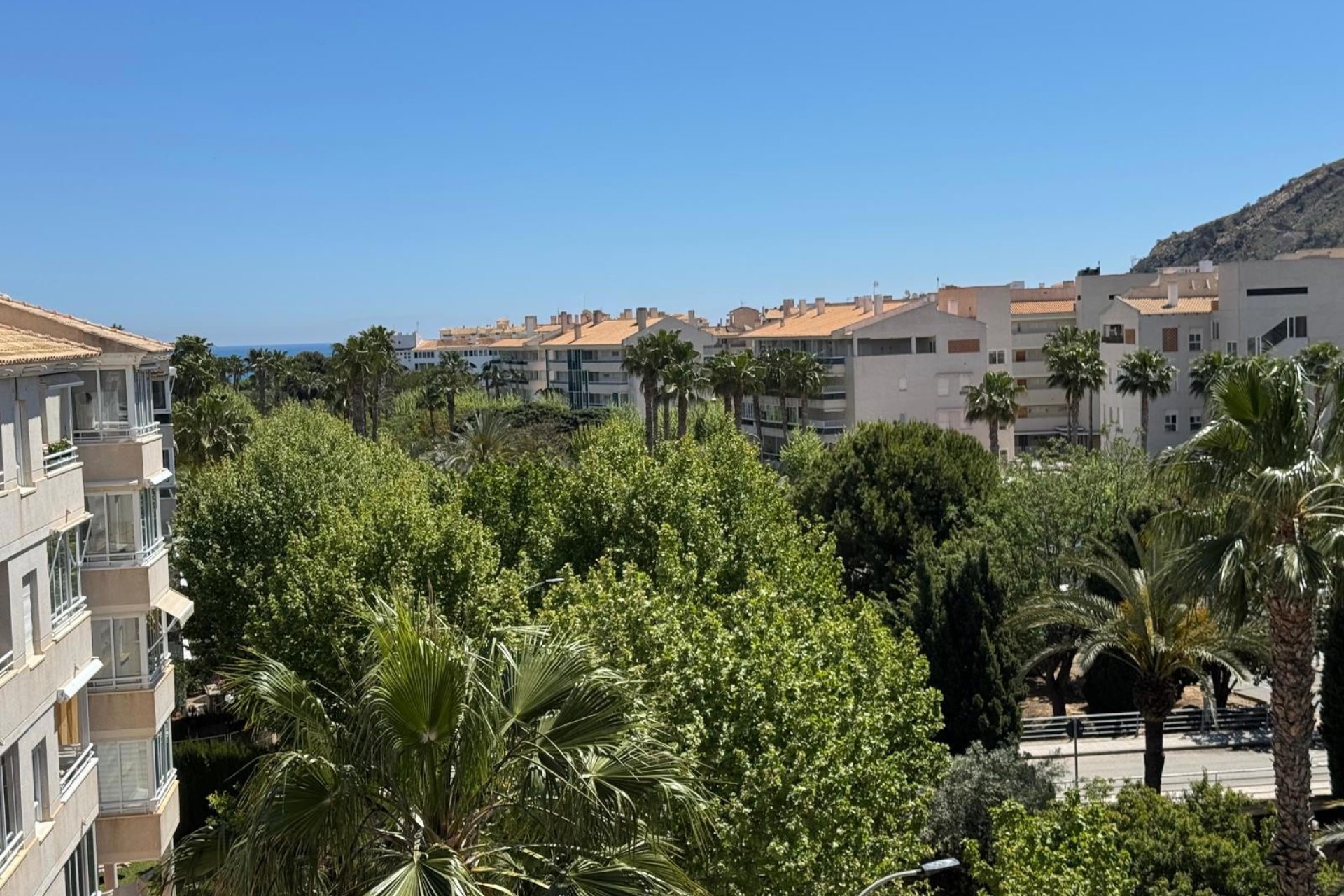 Reventa - Duplex -
Albir