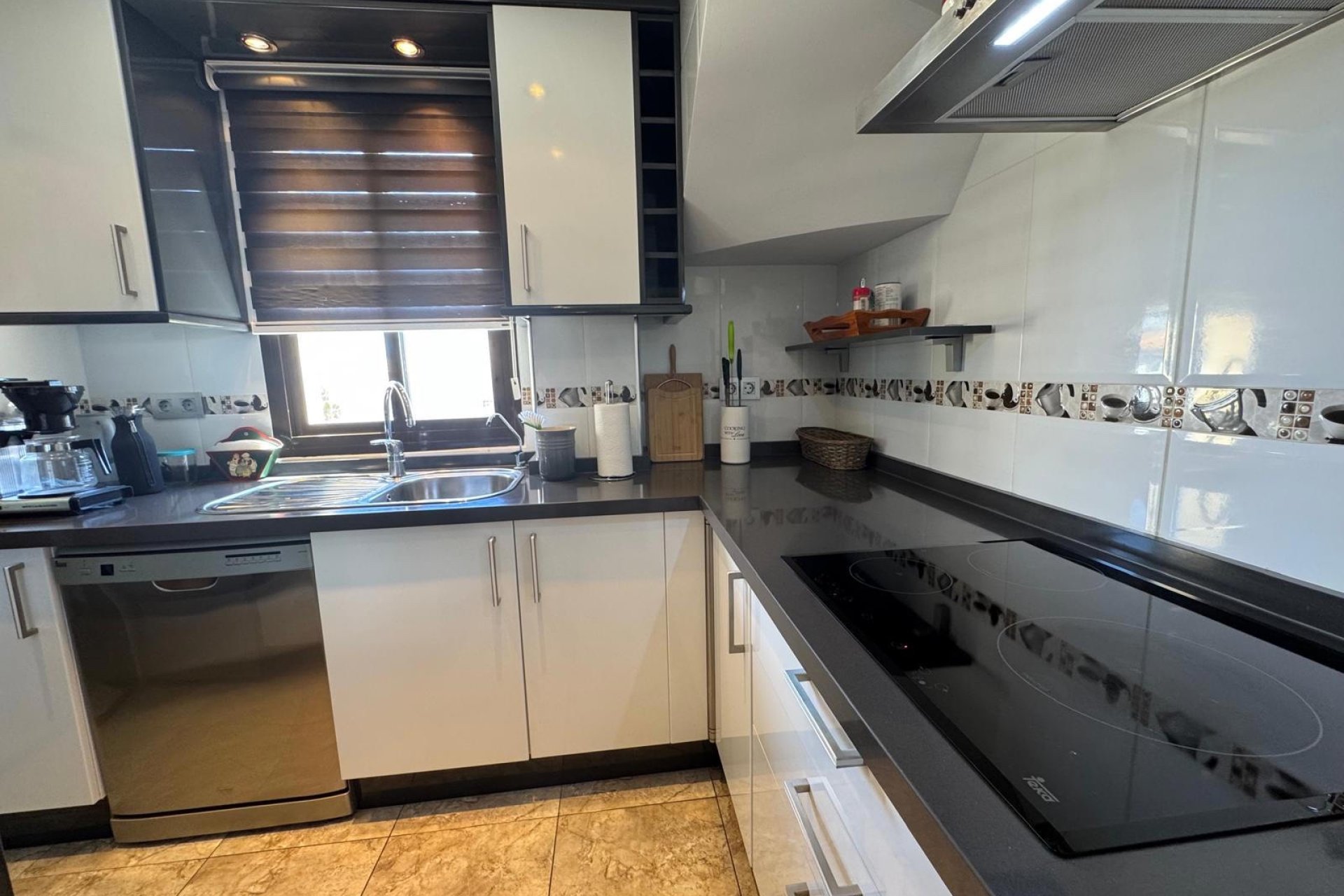 Reventa - Duplex -
Albir