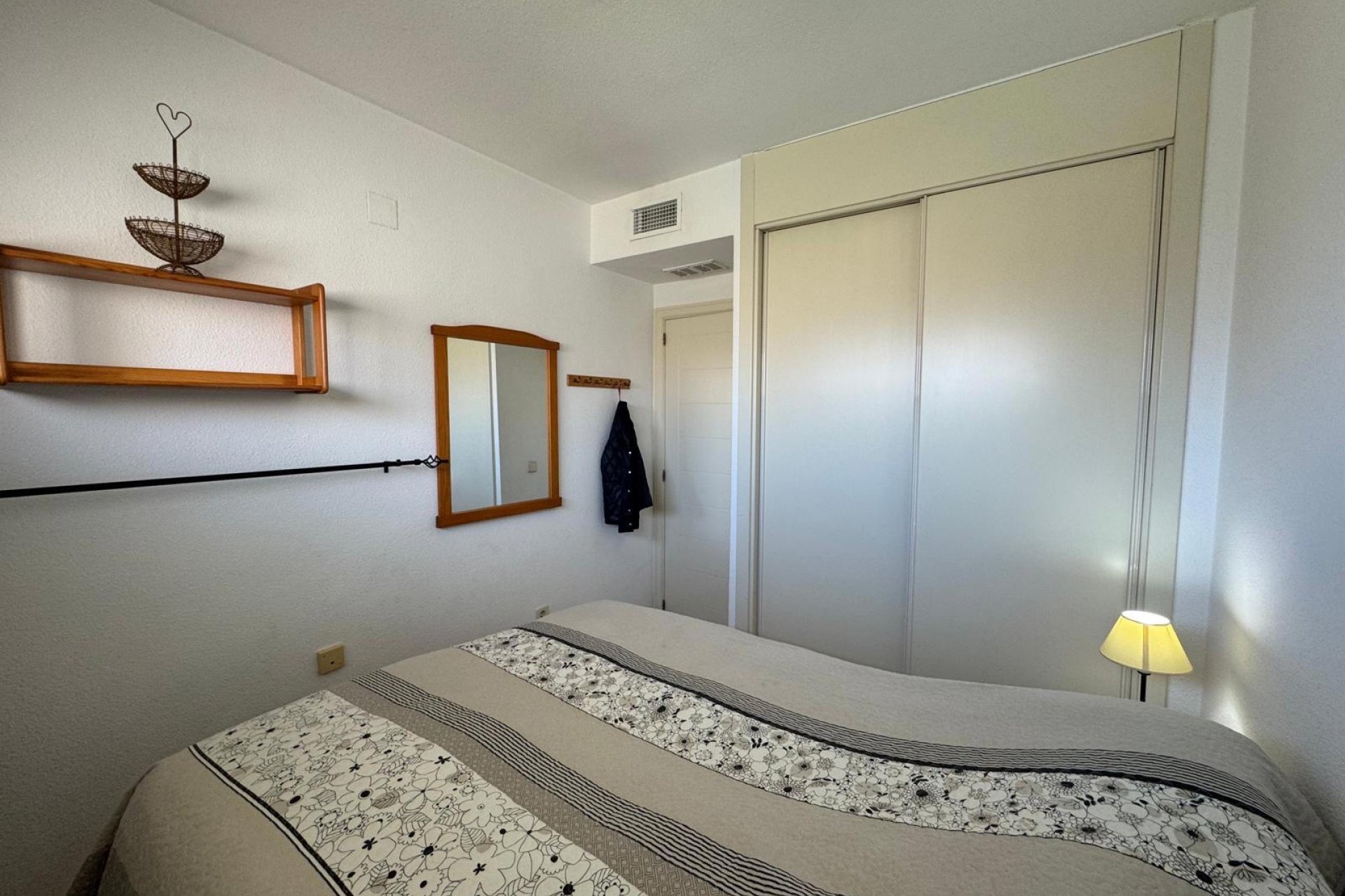 Reventa - Duplex -
Albir