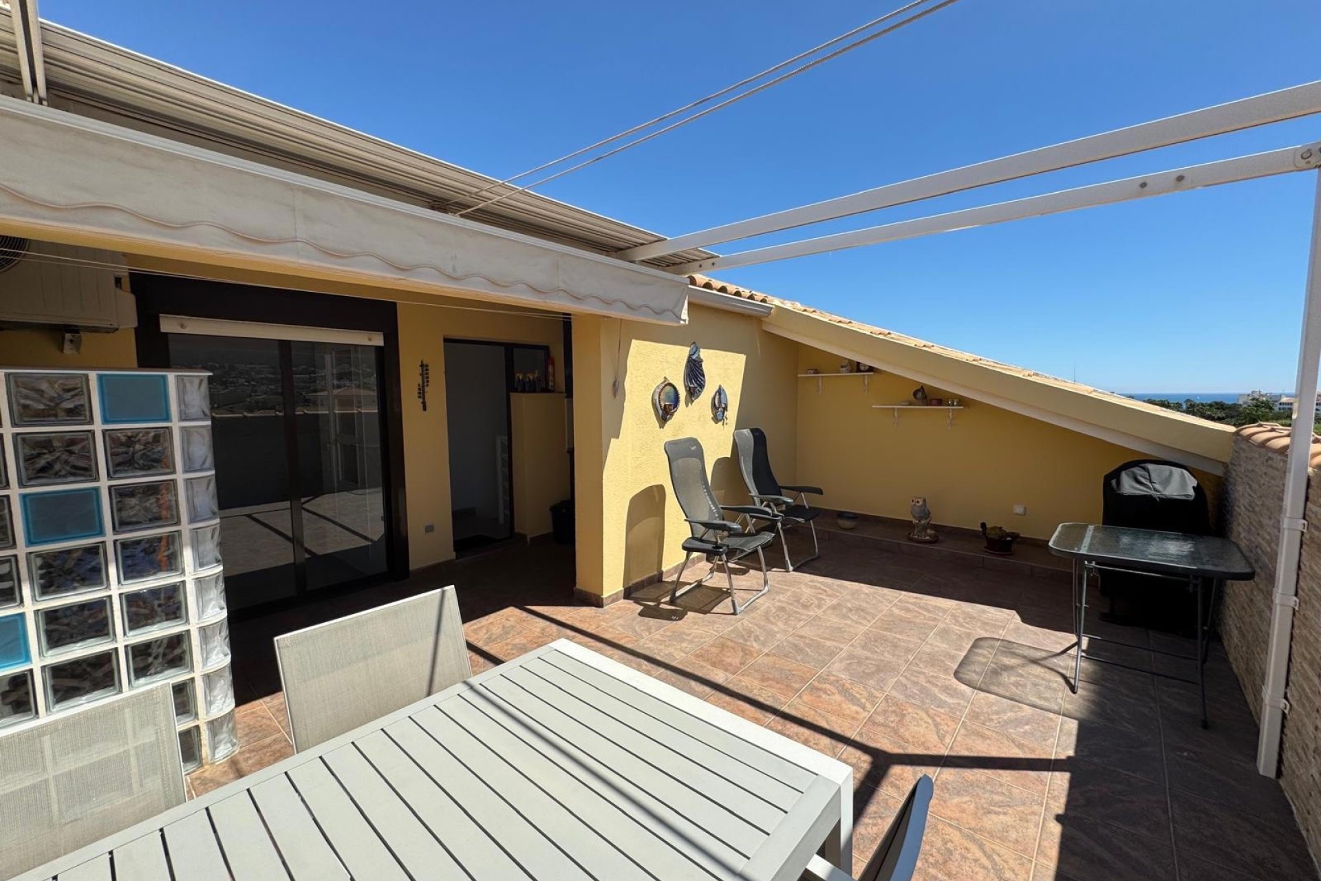 Reventa - Duplex -
Albir