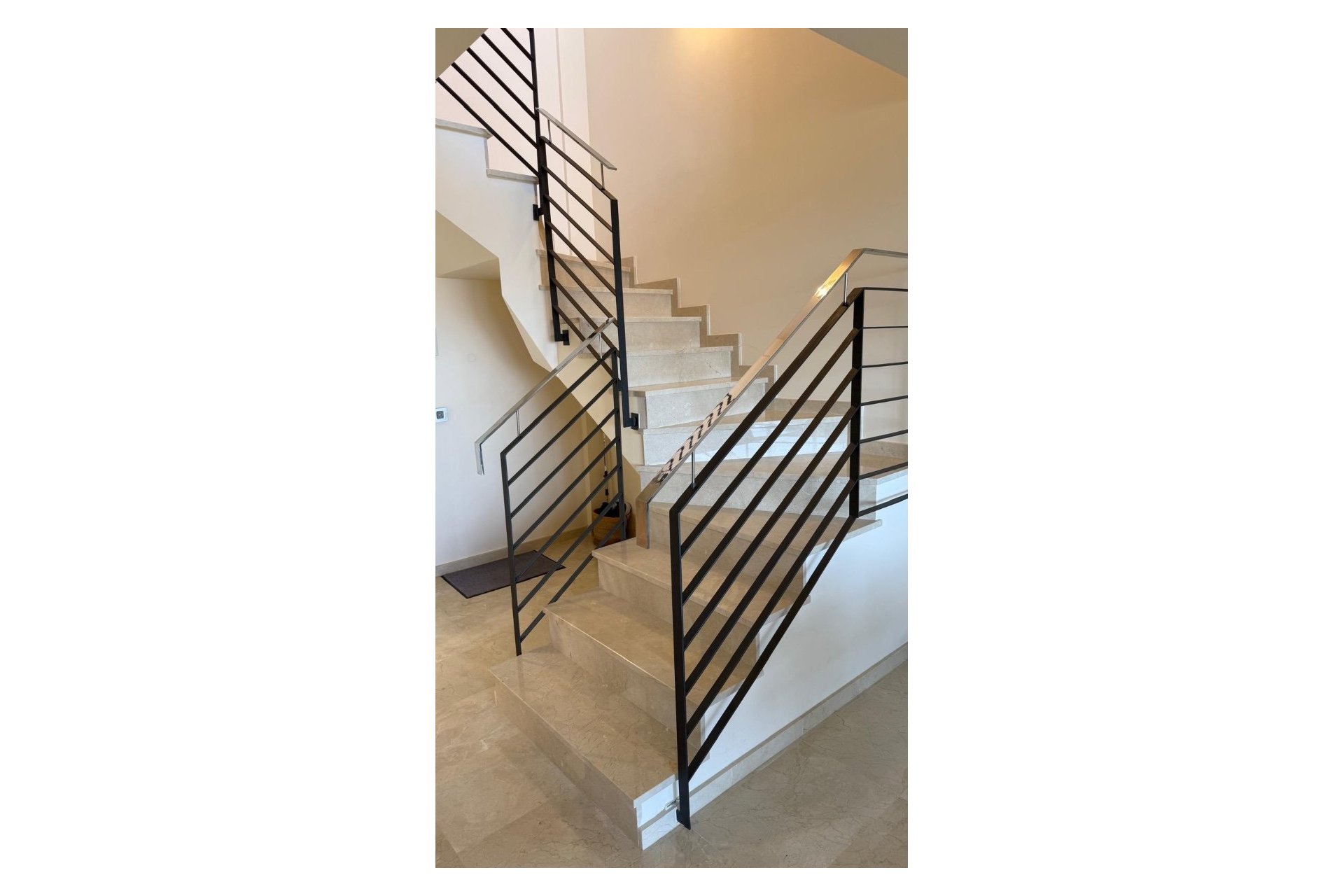 Reventa - DÚplex -
Finestrat