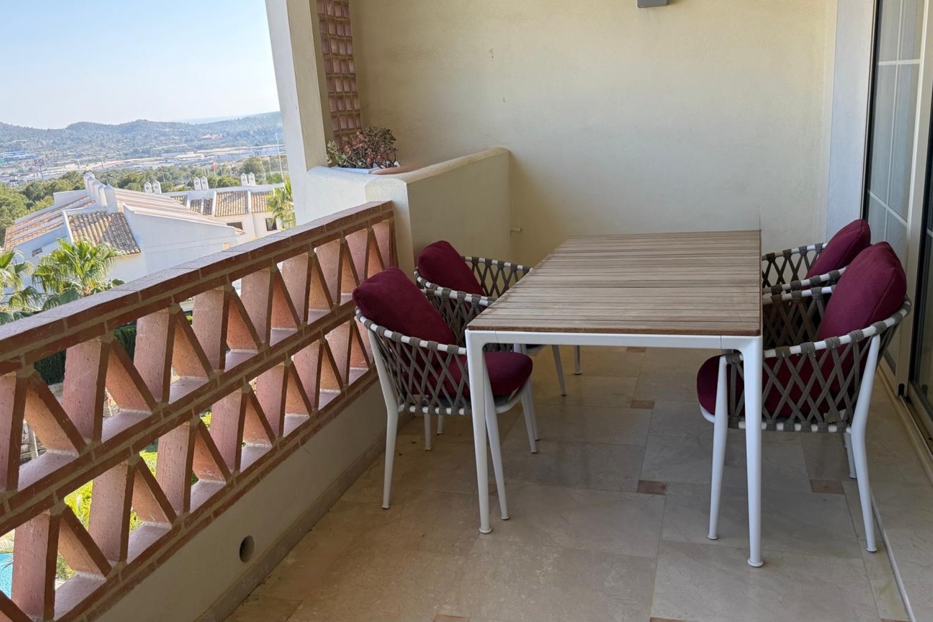 Reventa - DÚplex -
Finestrat