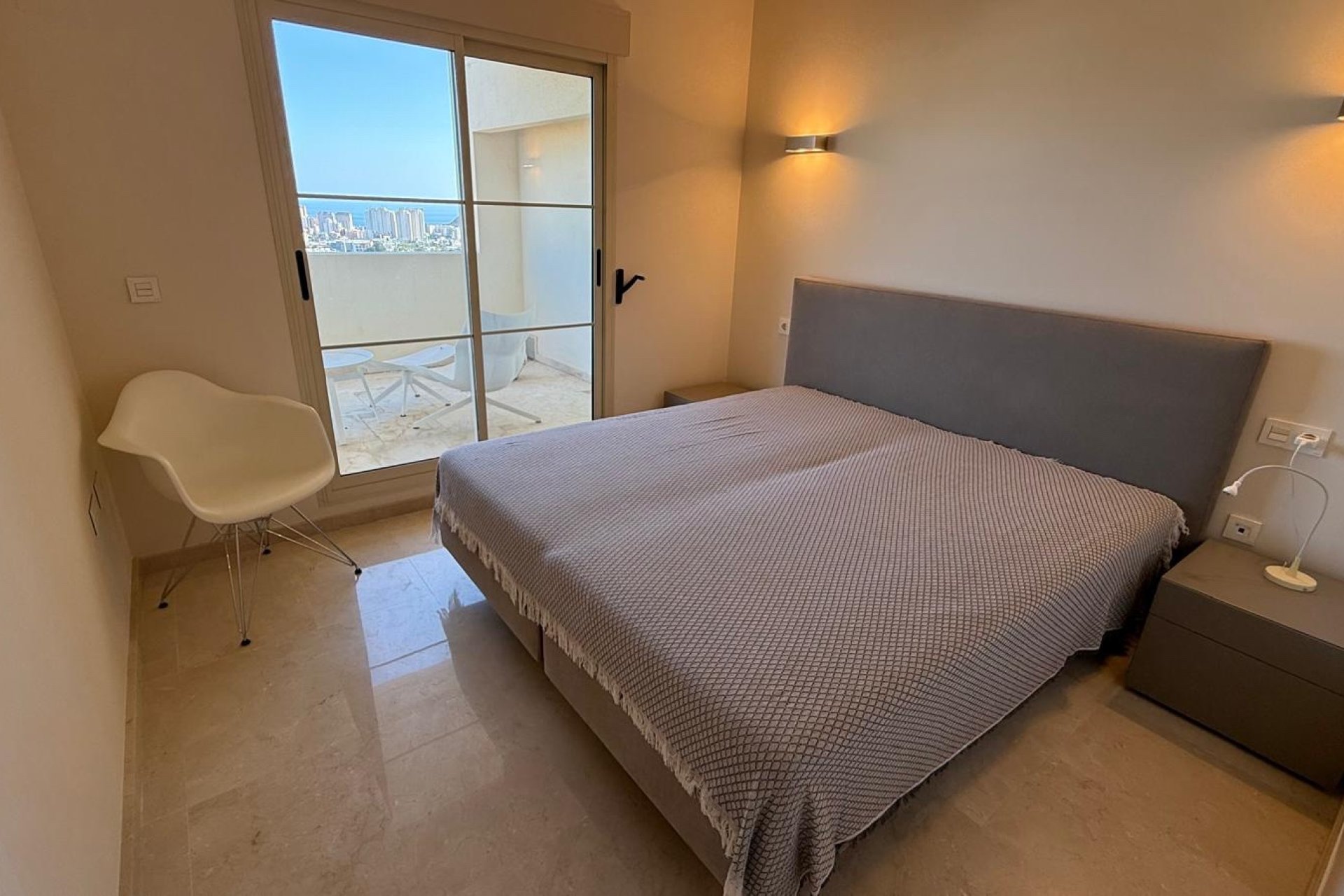 Reventa - DÚplex -
Finestrat