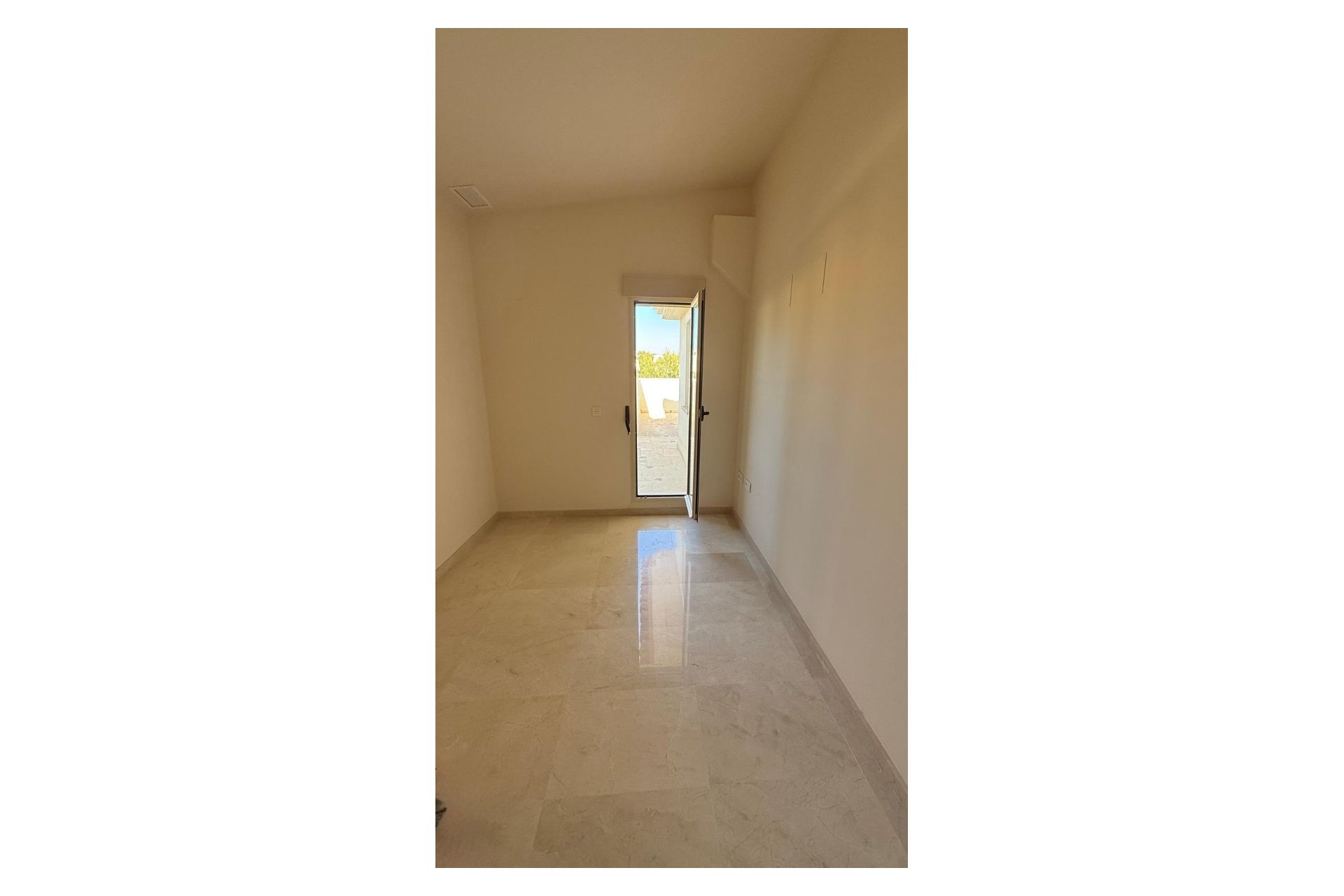 Reventa - DÚplex -
Finestrat