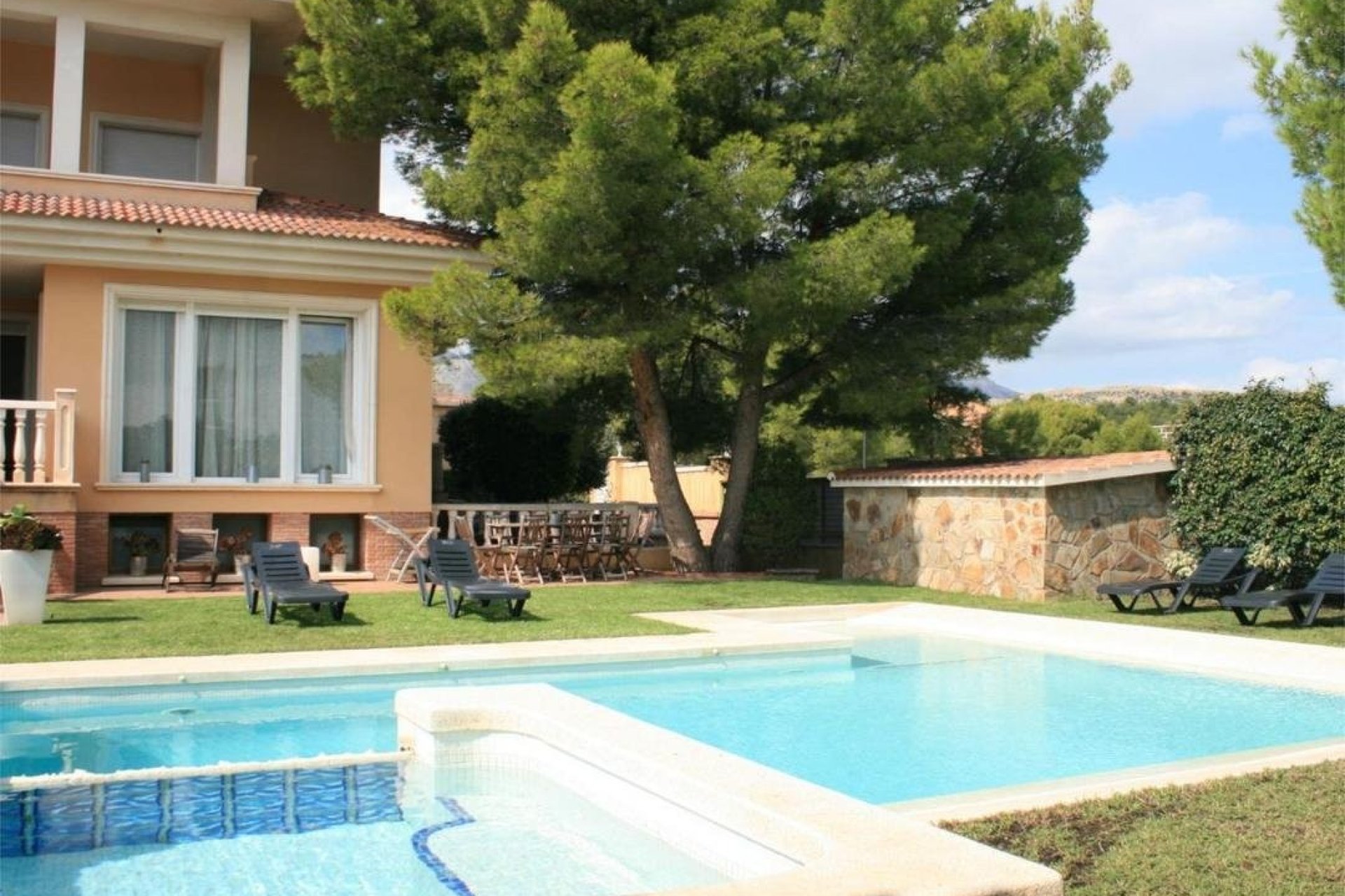 Reventa - Townhouse / Semi -
Alfaz del Pi - Alfas del Pí