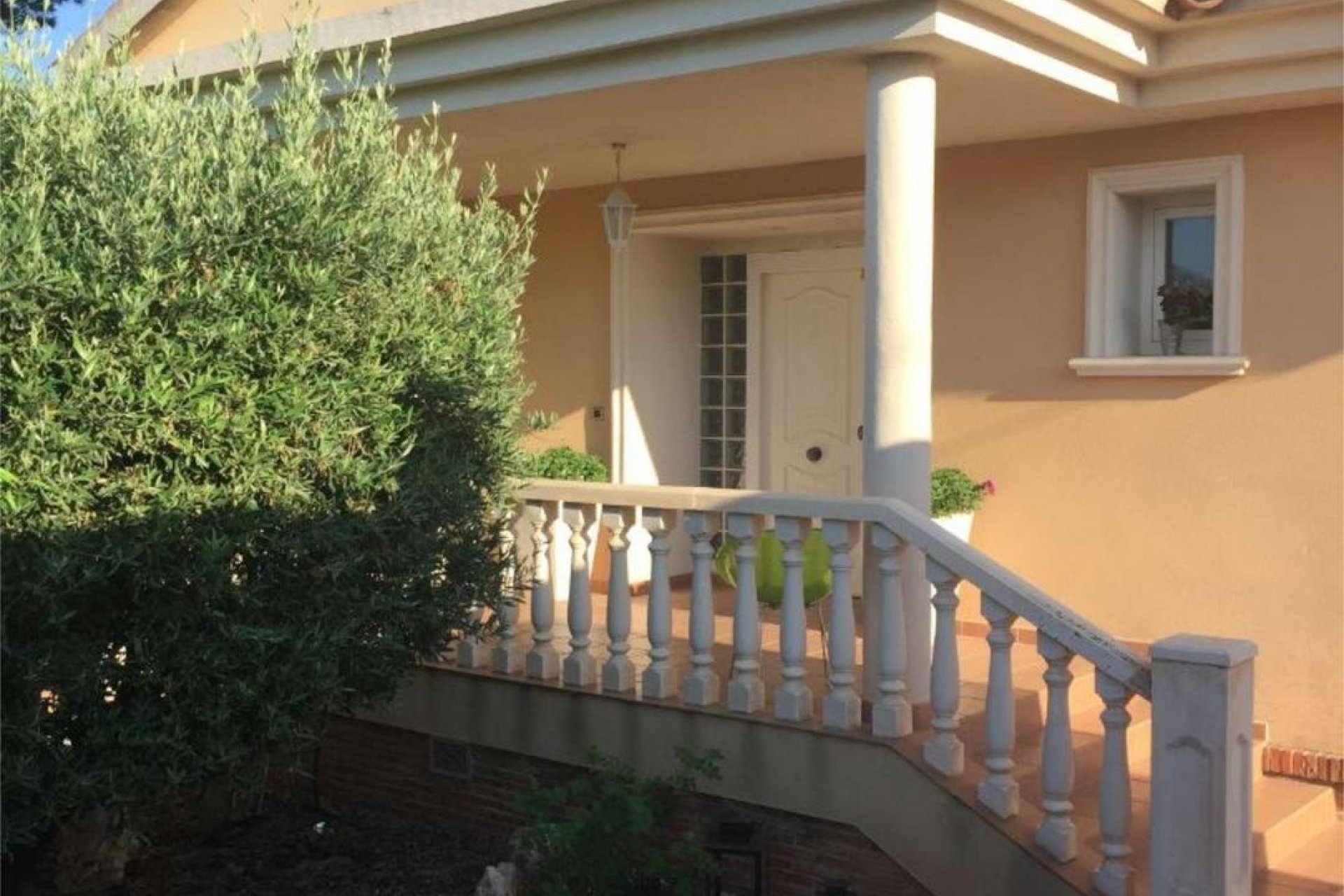 Reventa - Townhouse / Semi -
Alfaz del Pi - Alfas del Pí