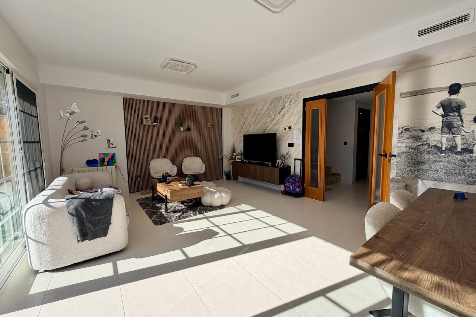 Reventa - Townhouse / Semi -
La Nucía - Urbanisations