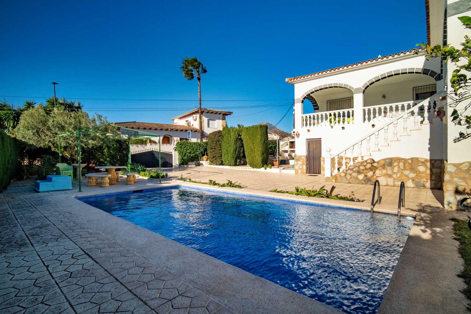 Reventa - Villa -
Alfaz del Pi - Arabi