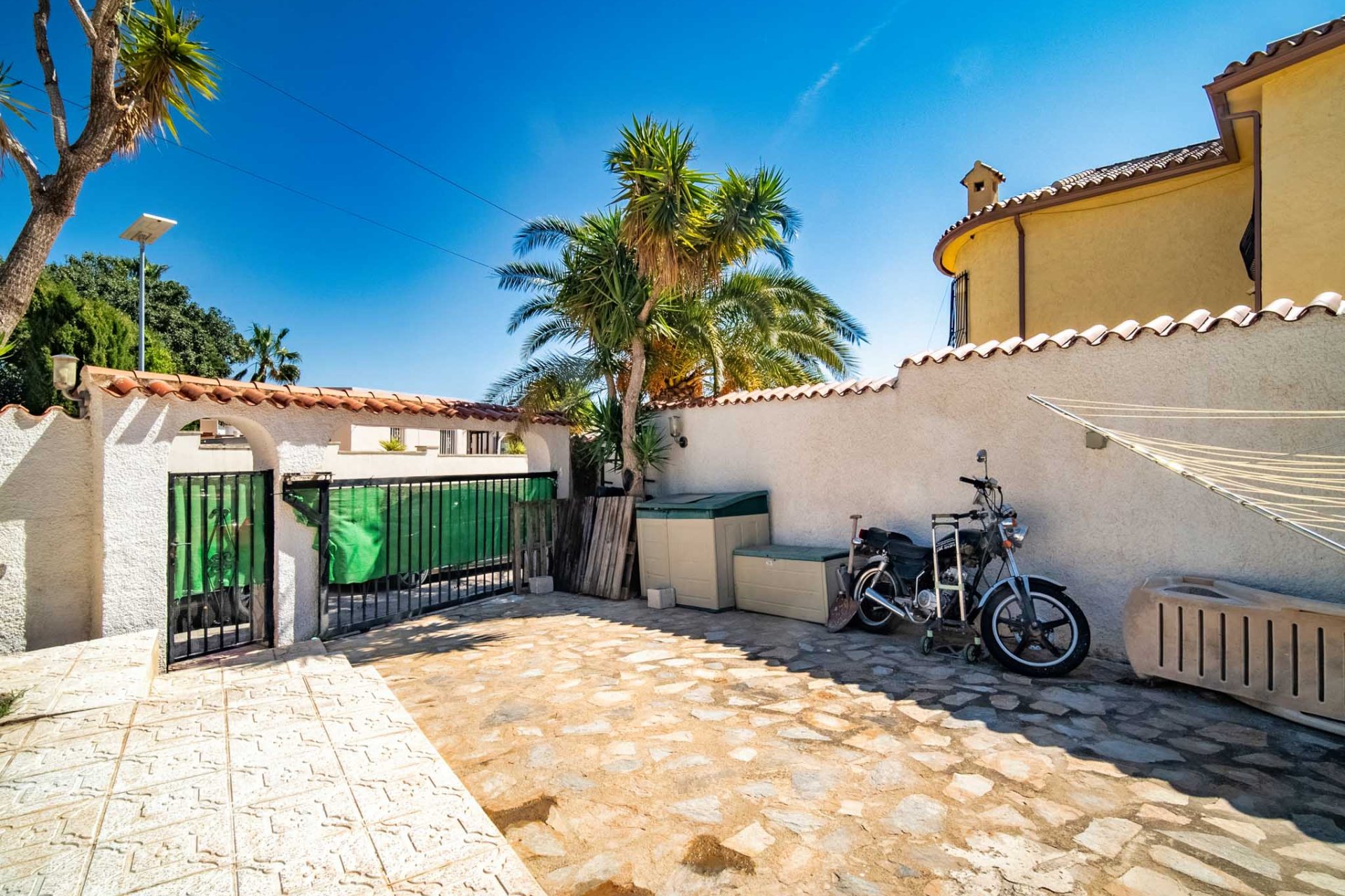 Reventa - Villa -
Alfaz del Pi - Colonia Escandinavia