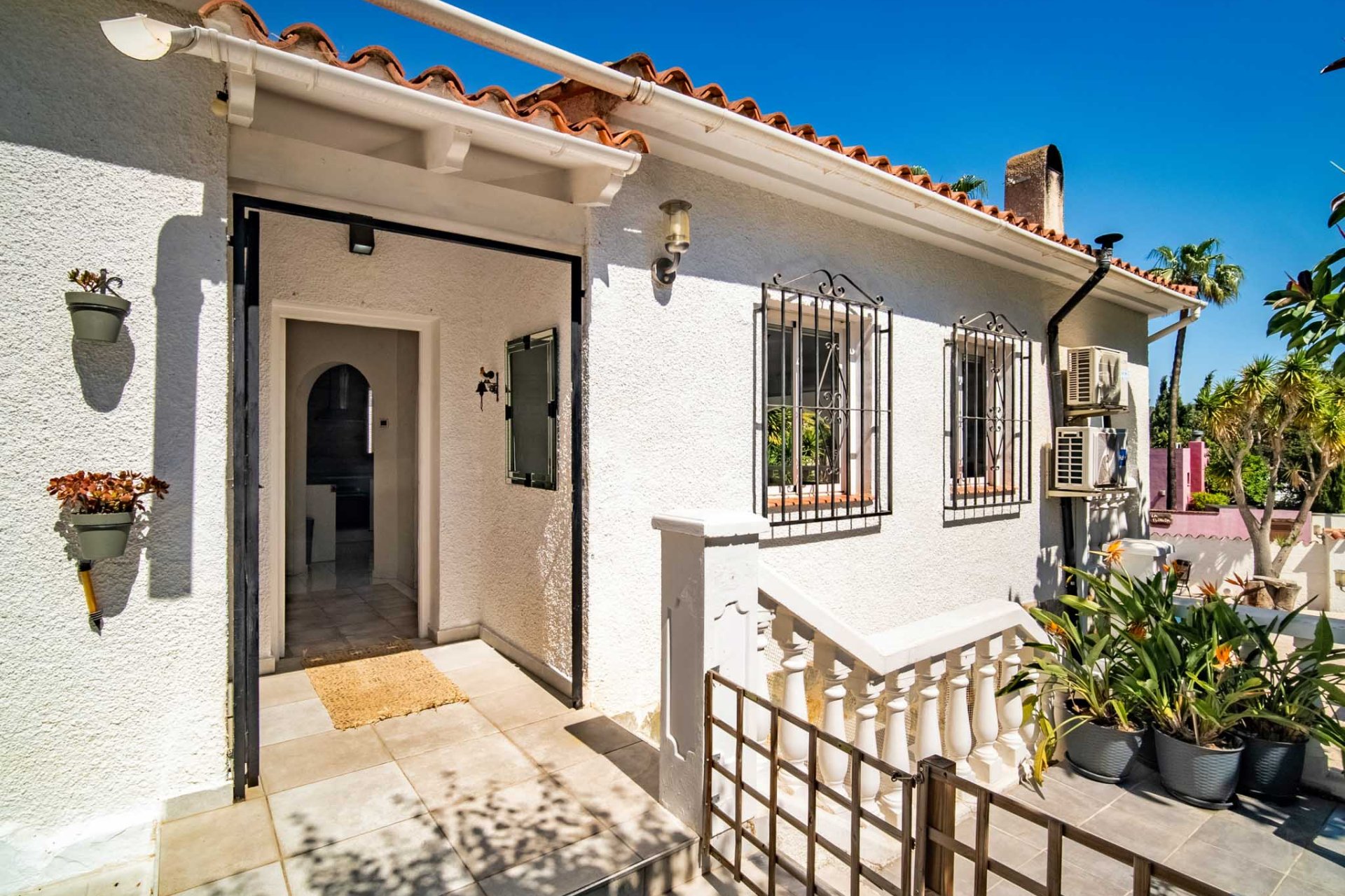 Reventa - Villa -
Alfaz del Pi - Colonia Escandinavia