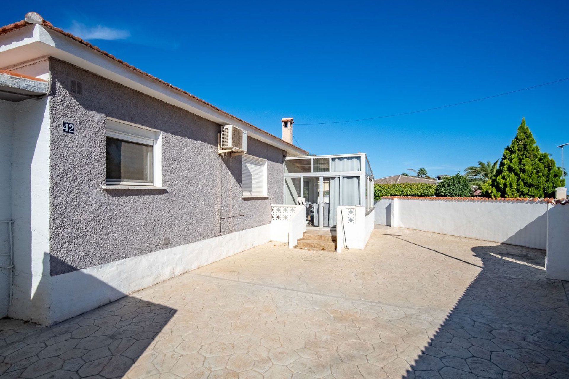 Reventa - Villa -
Alfaz del Pi - Colonia Escandinavia