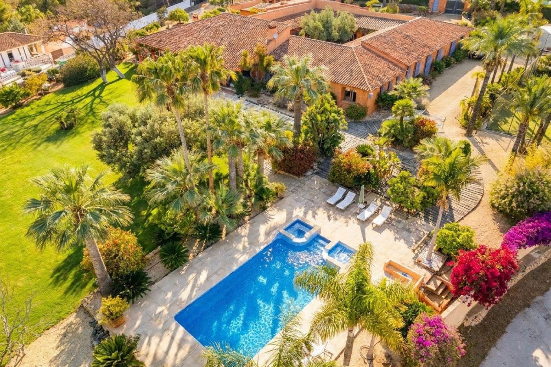 Reventa - Villa -
Altea - Altea la Vella