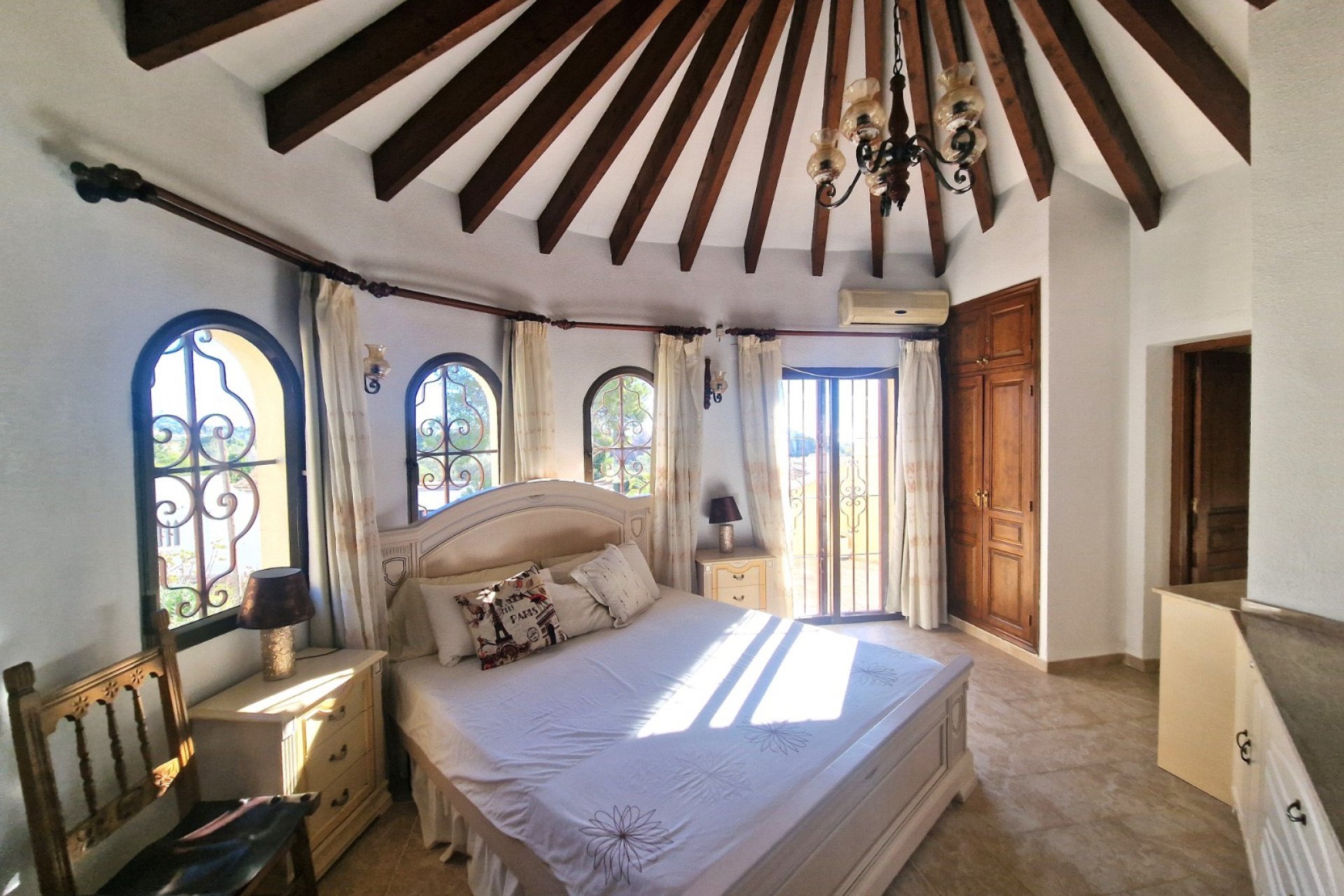 Reventa - Villa -
Altea - Santa Clara