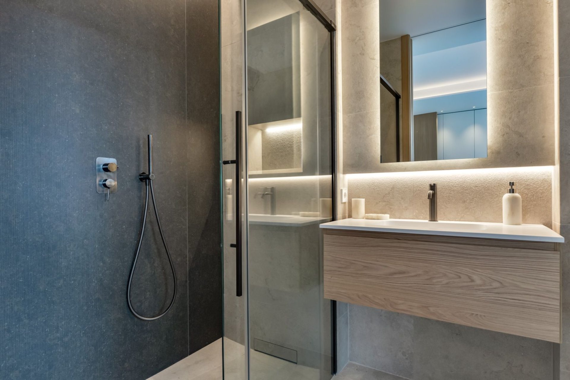 Reventa - Villa -
Altea - Urbanización La Galera