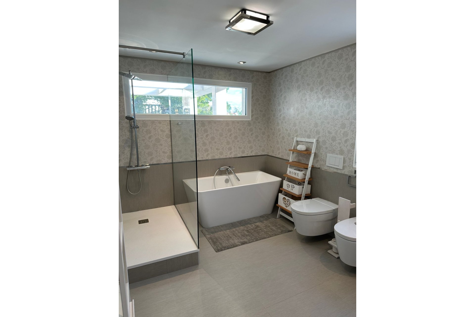 Reventa - Villa -
Altea