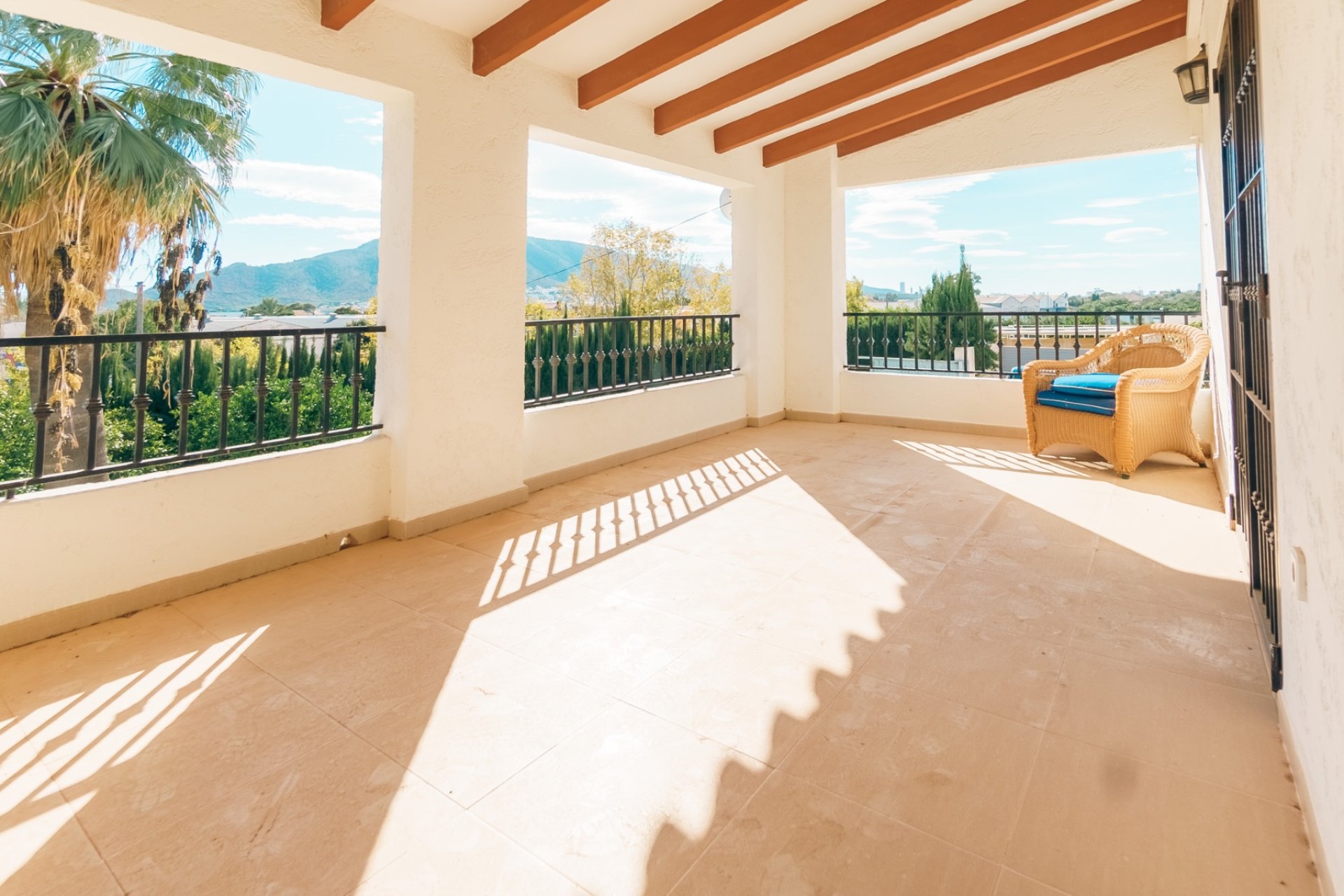 Reventa - Villa -
Altea