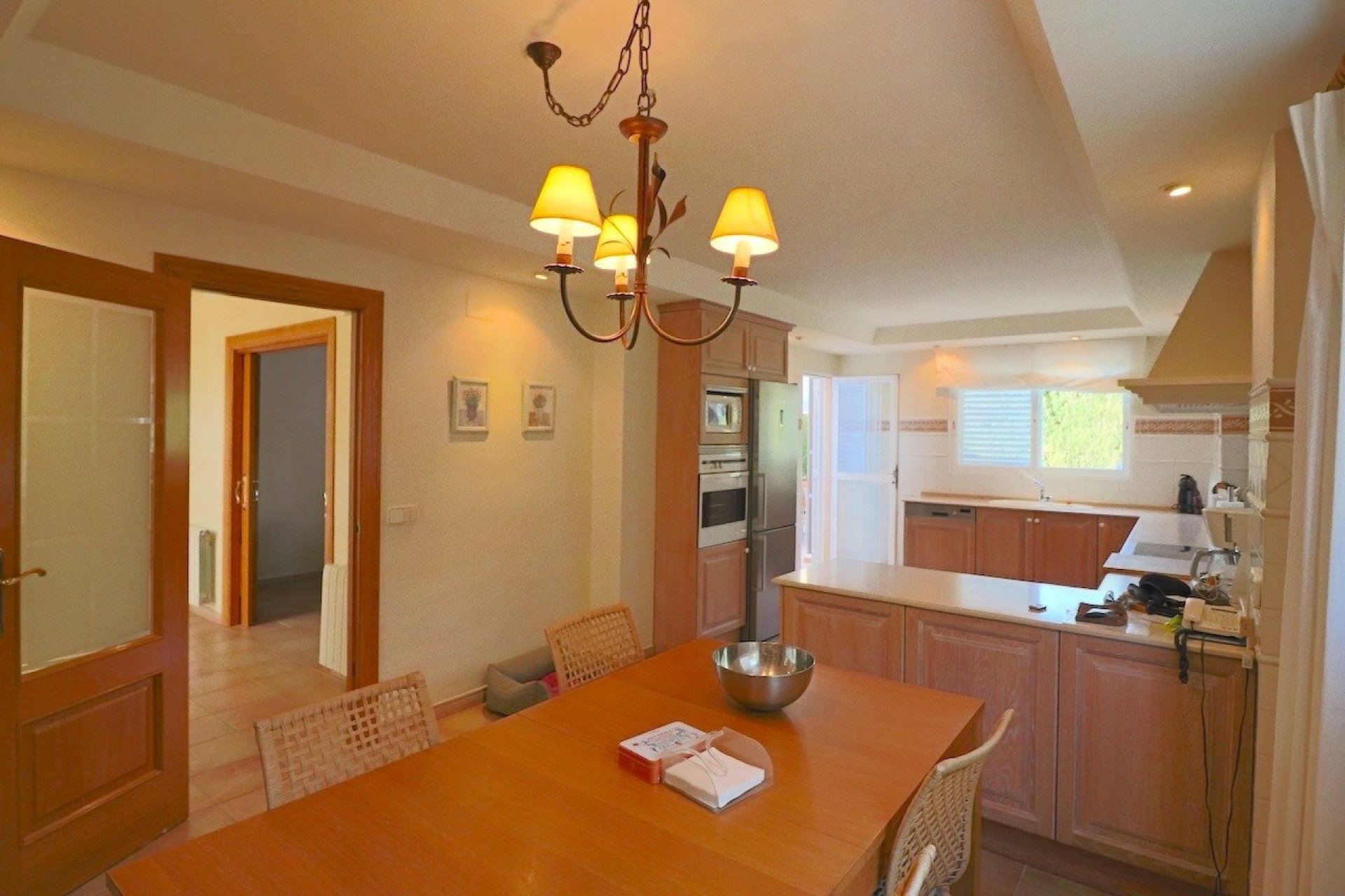 Reventa - Villa -
Benidorm - Urbanizaciones