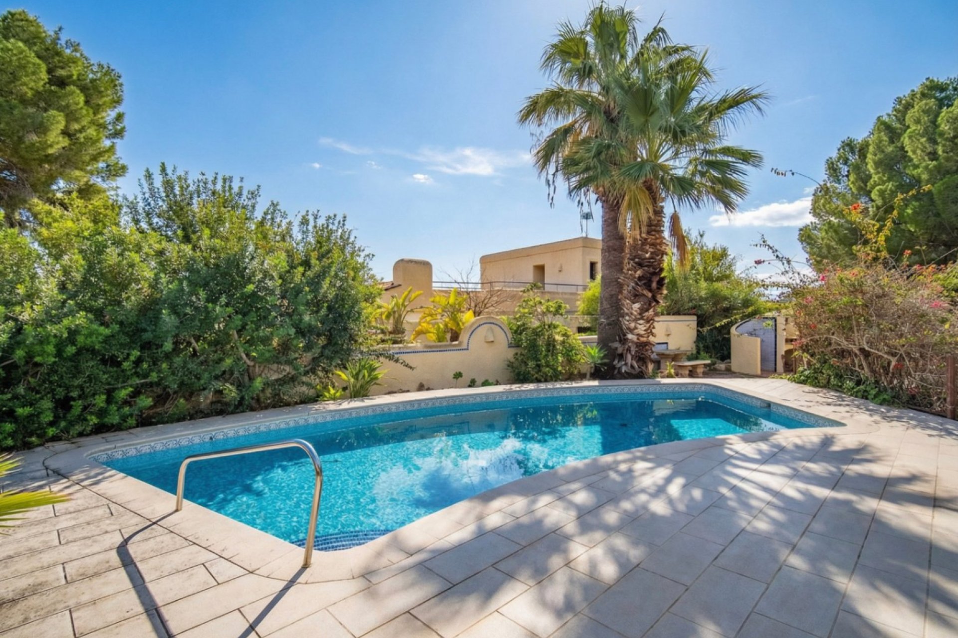 Reventa - Villa -
Callosa De Ensarrià - Santa Clara