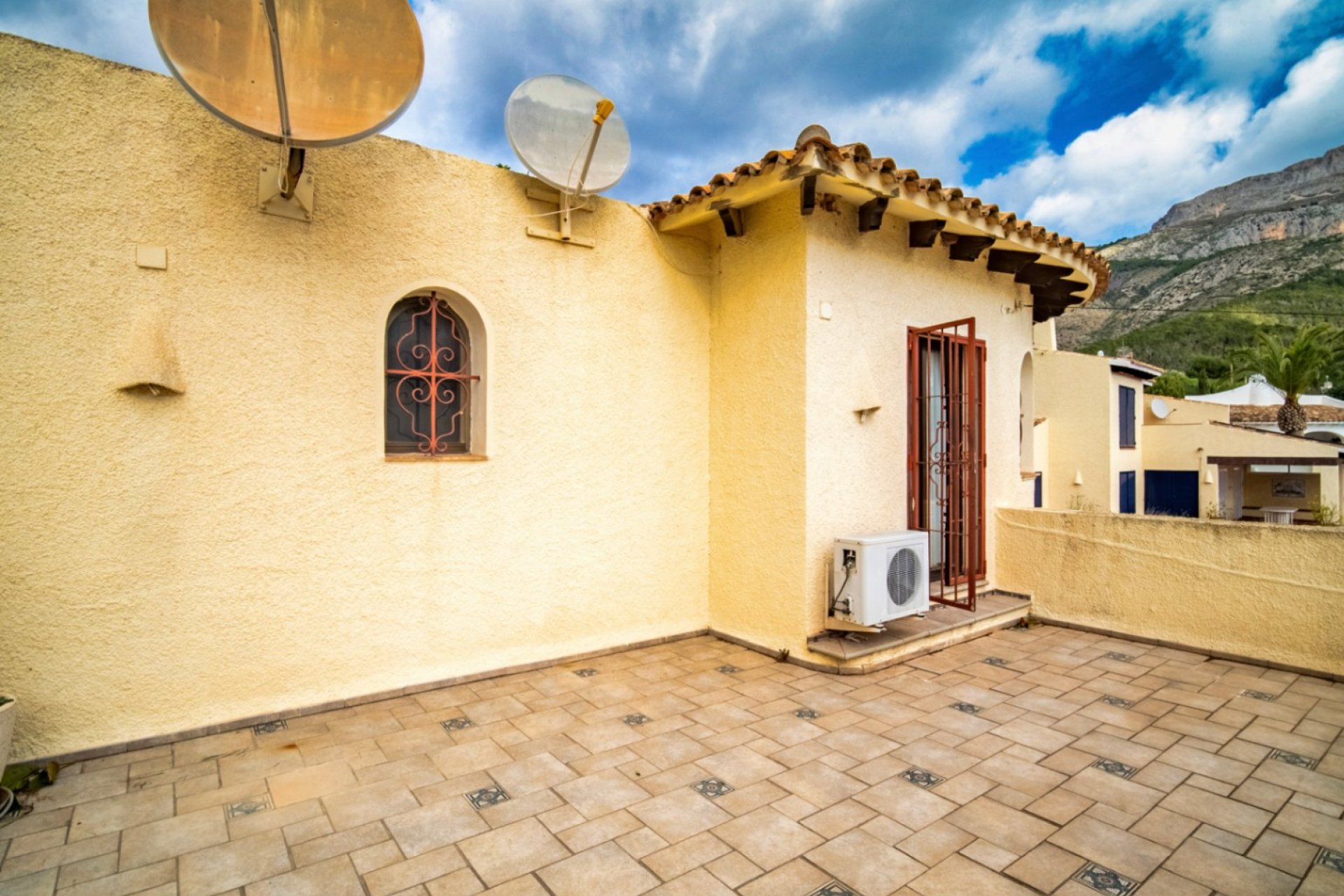 Reventa - Villa -
Callosa De Ensarrià - Santa Clara