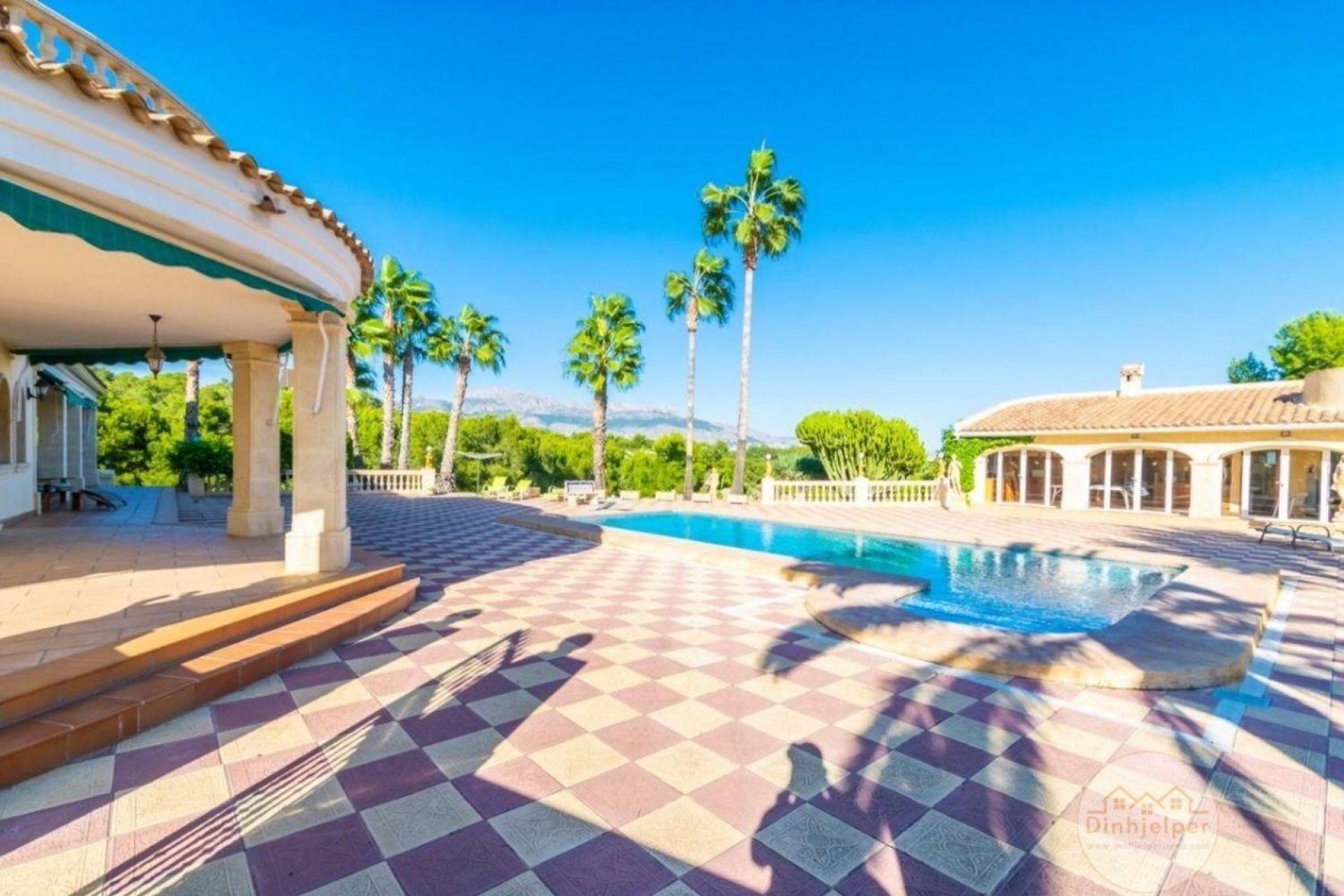 Reventa - Villa -
L'Alfàs del Pi - Alfaz del Pi Pueblo