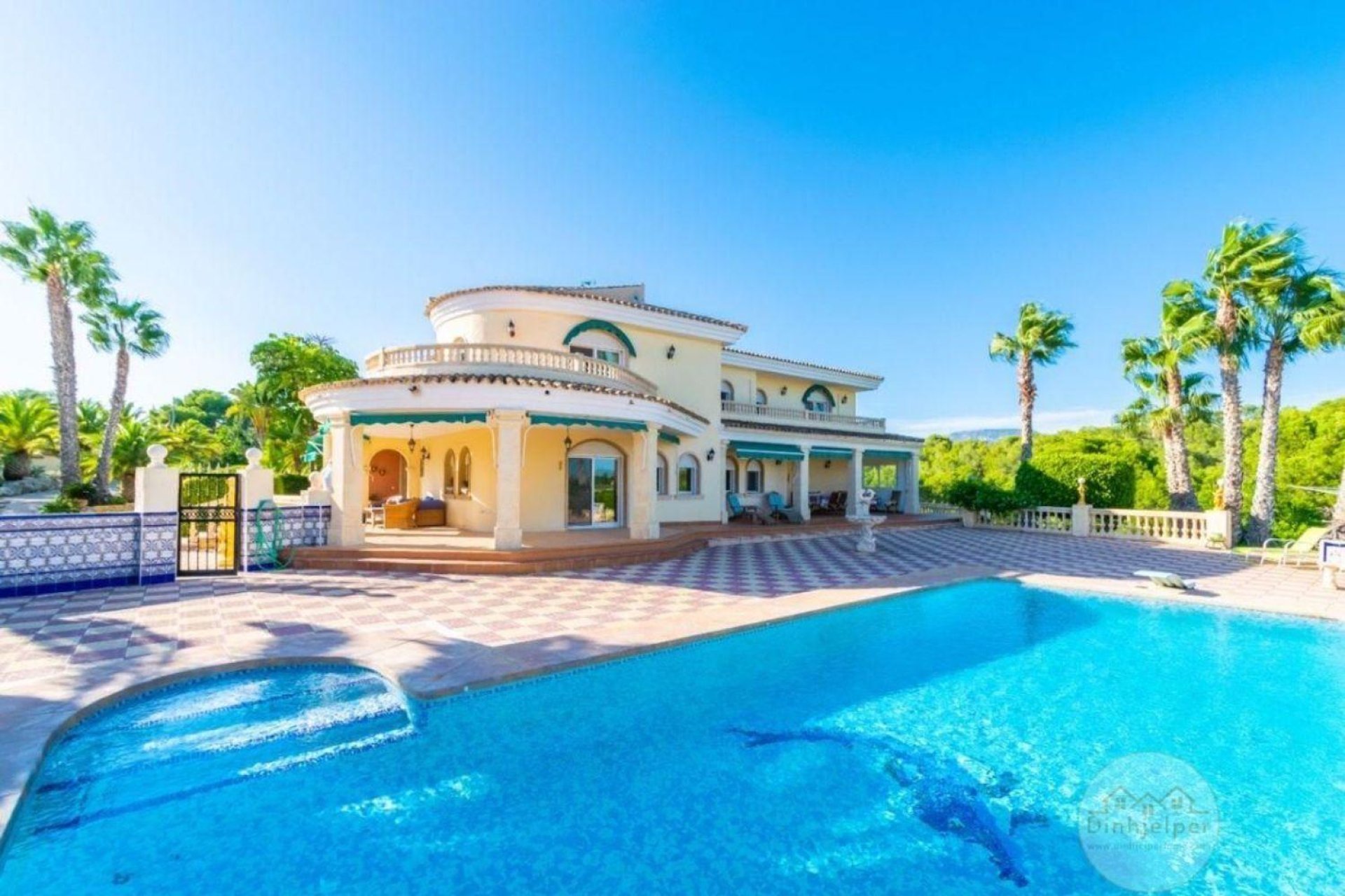Reventa - Villa -
L'Alfàs del Pi - Alfaz del Pi Pueblo