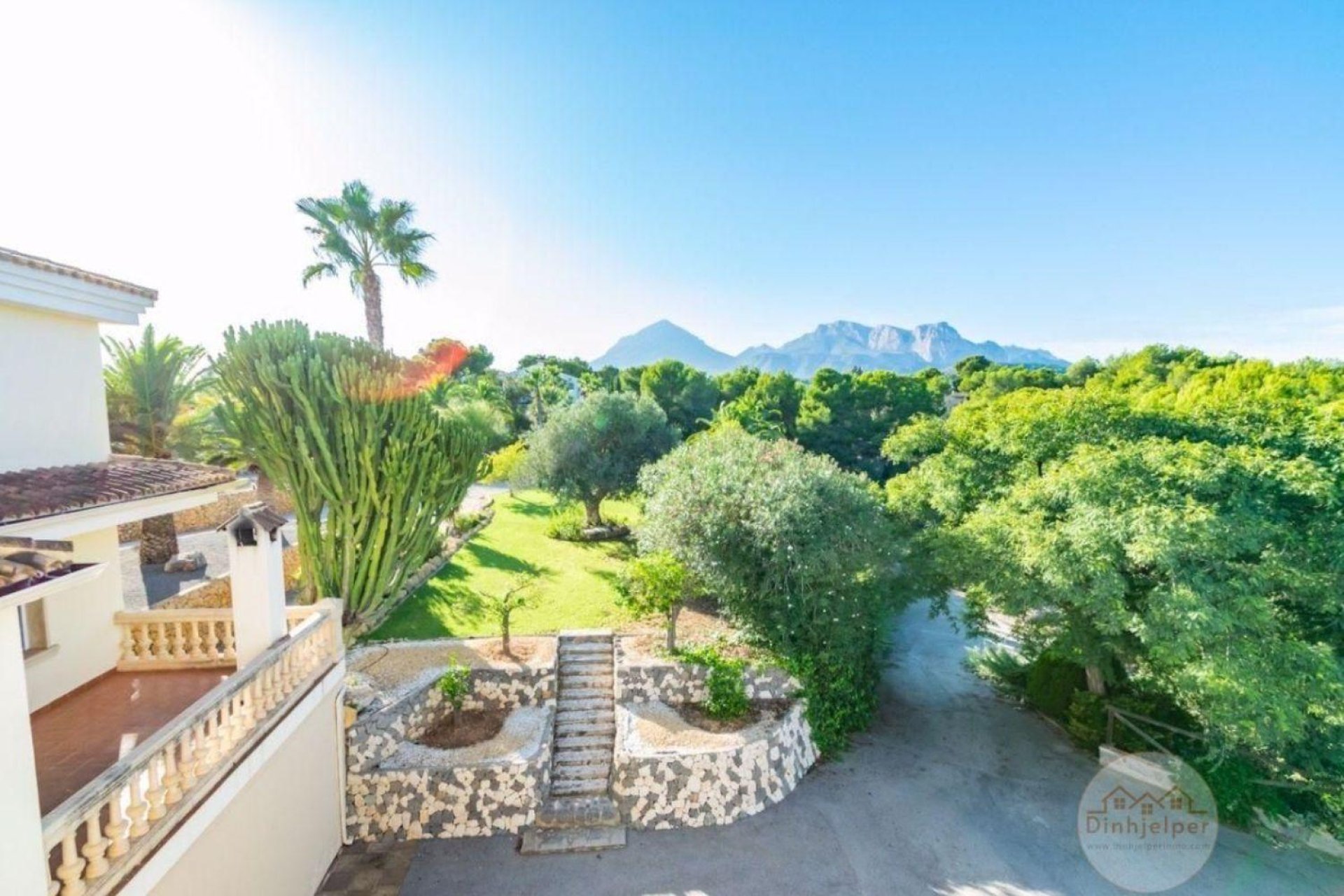 Reventa - Villa -
L'Alfàs del Pi - Alfaz del Pi Pueblo