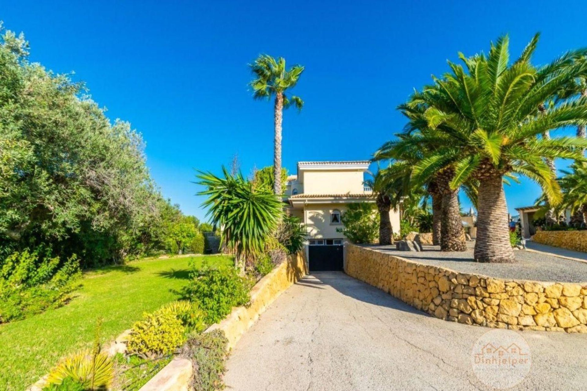 Reventa - Villa -
L'Alfàs del Pi - Alfaz del Pi Pueblo