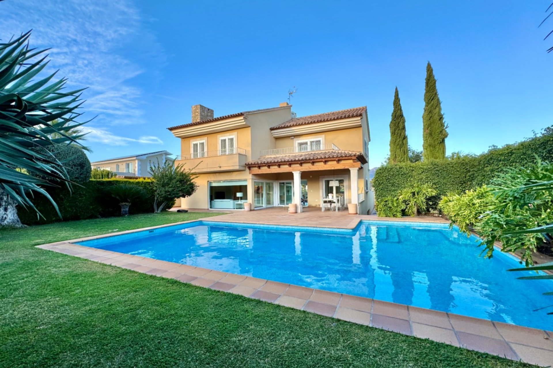 Reventa - Villa -
L'Alfàs del Pi - Arabi