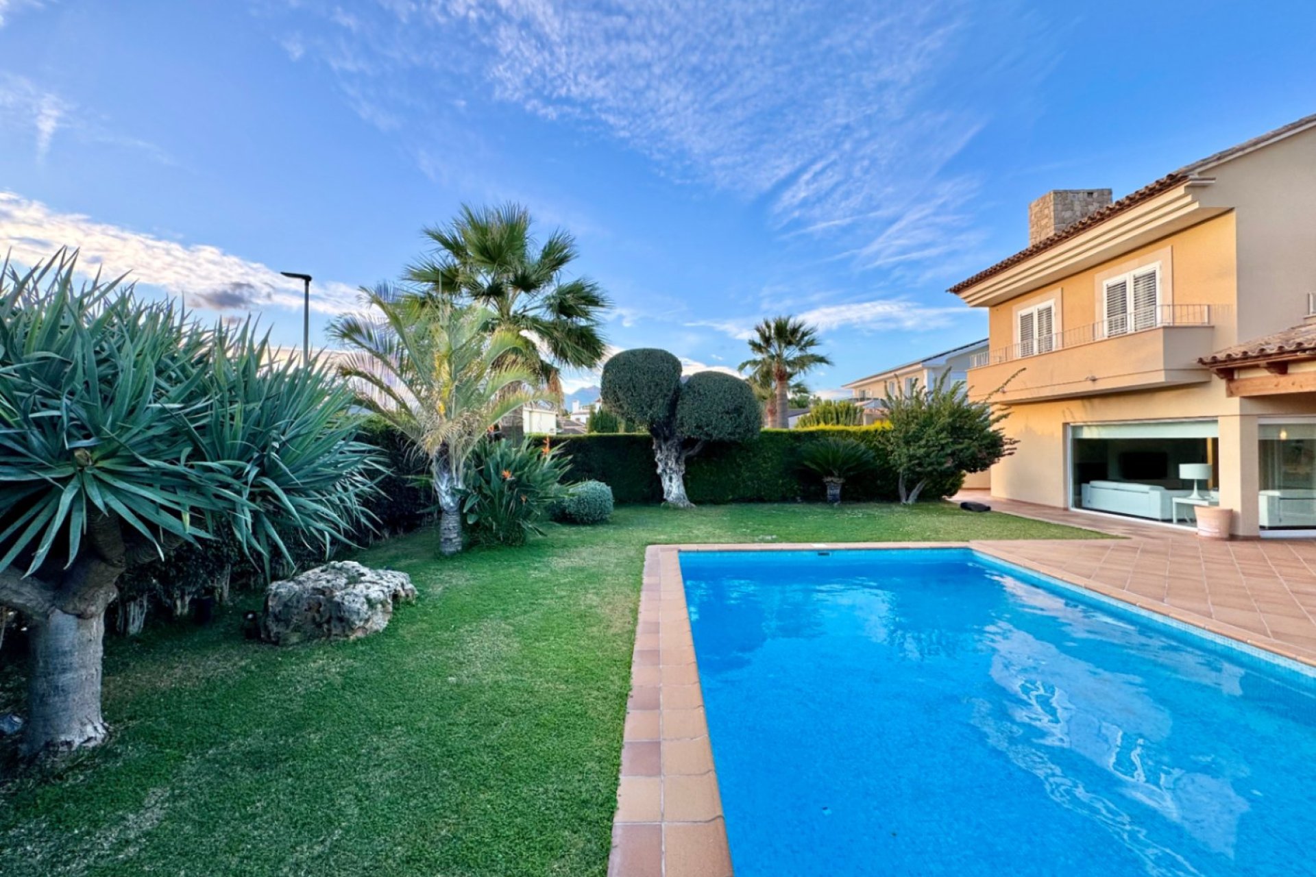 Reventa - Villa -
L'Alfàs del Pi - Arabi