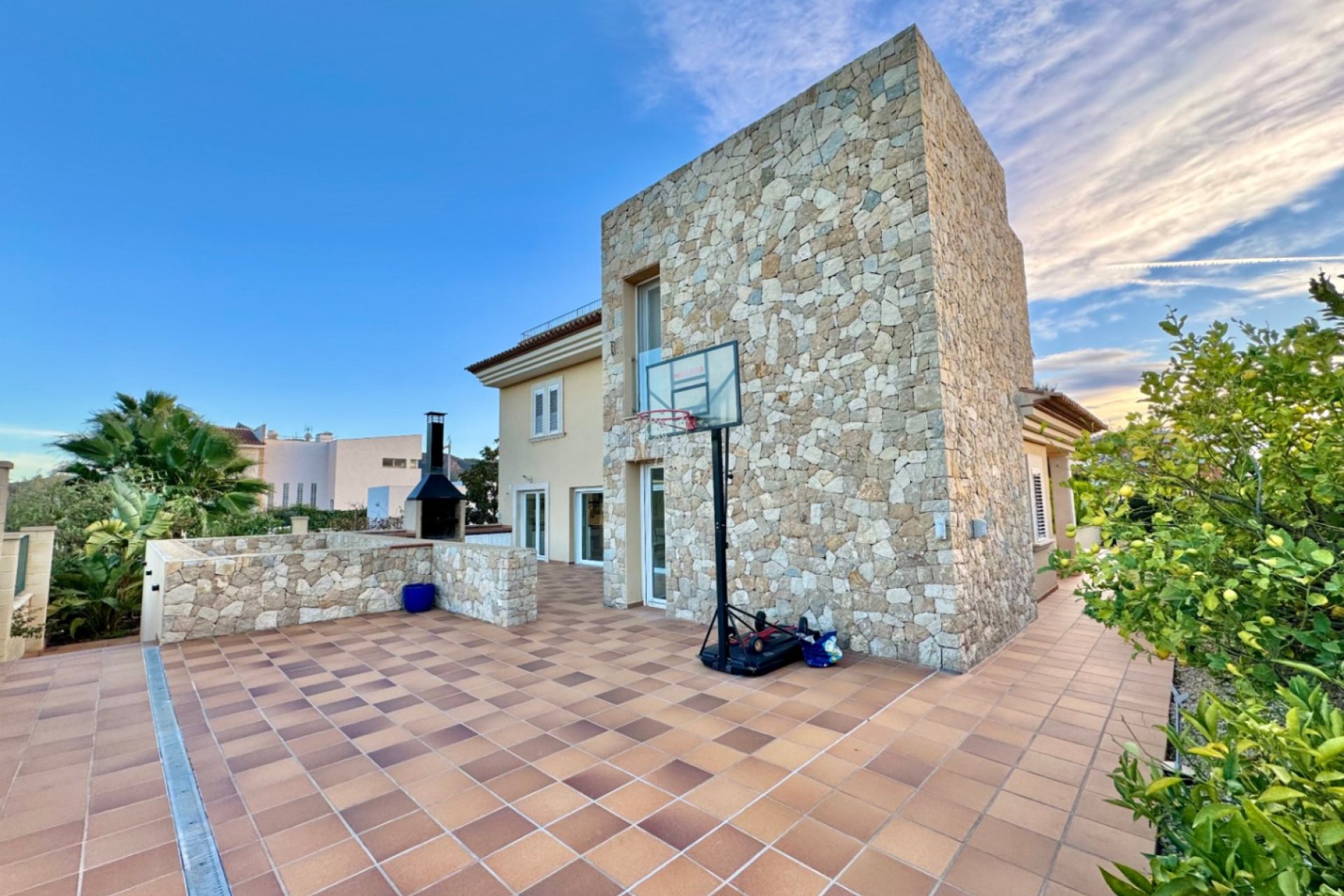 Reventa - Villa -
L'Alfàs del Pi - Arabi