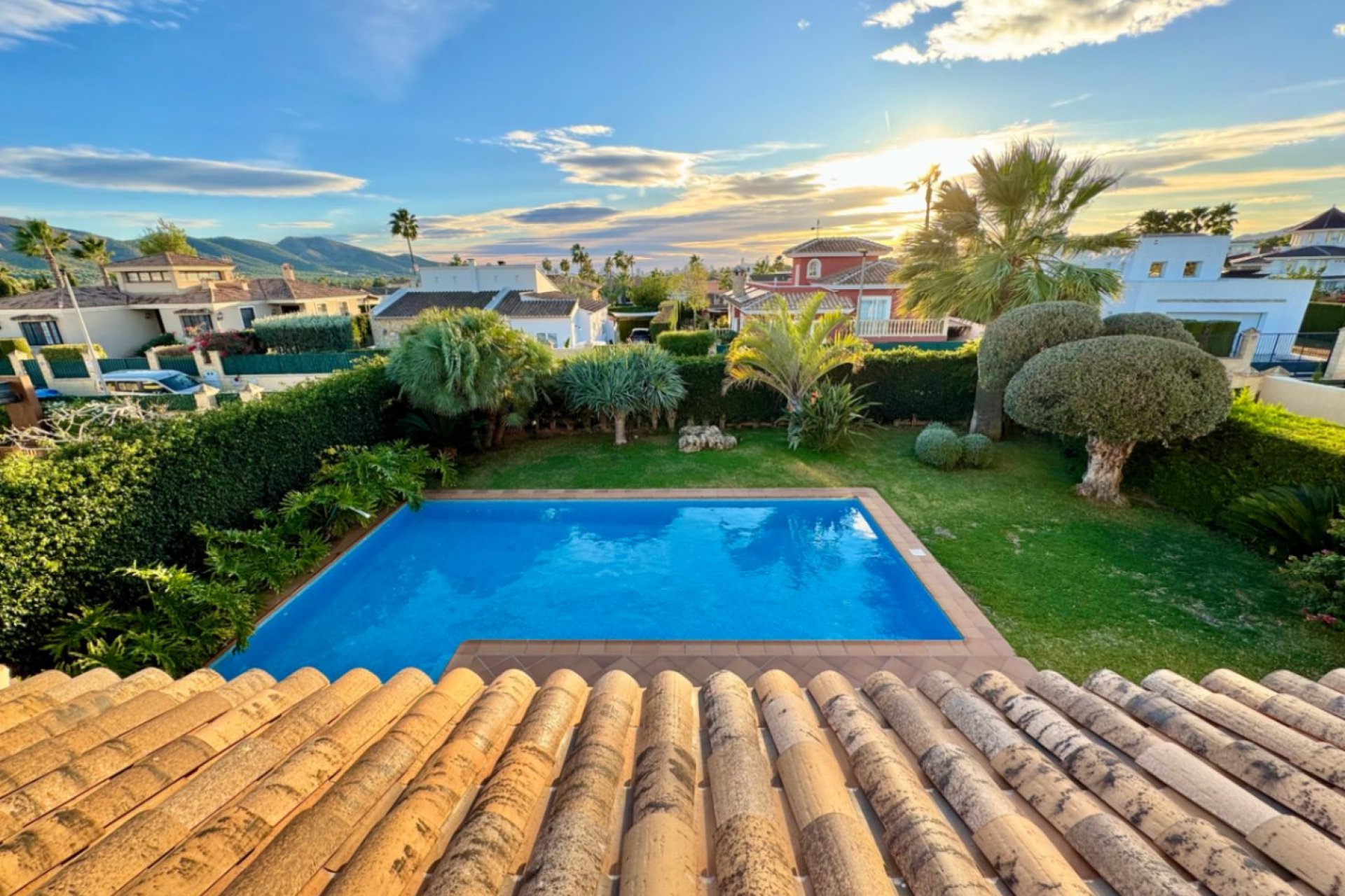 Reventa - Villa -
L'Alfàs del Pi - Arabi