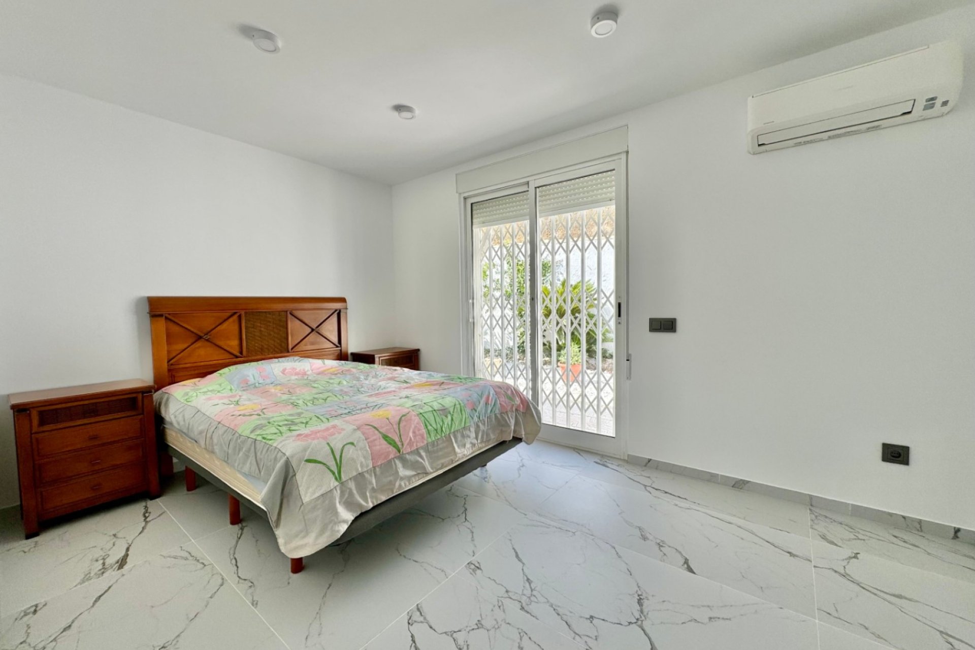 Reventa - Villa -
L'Alfàs del Pi - Foia Blanca / Entre Naranjos y Flores