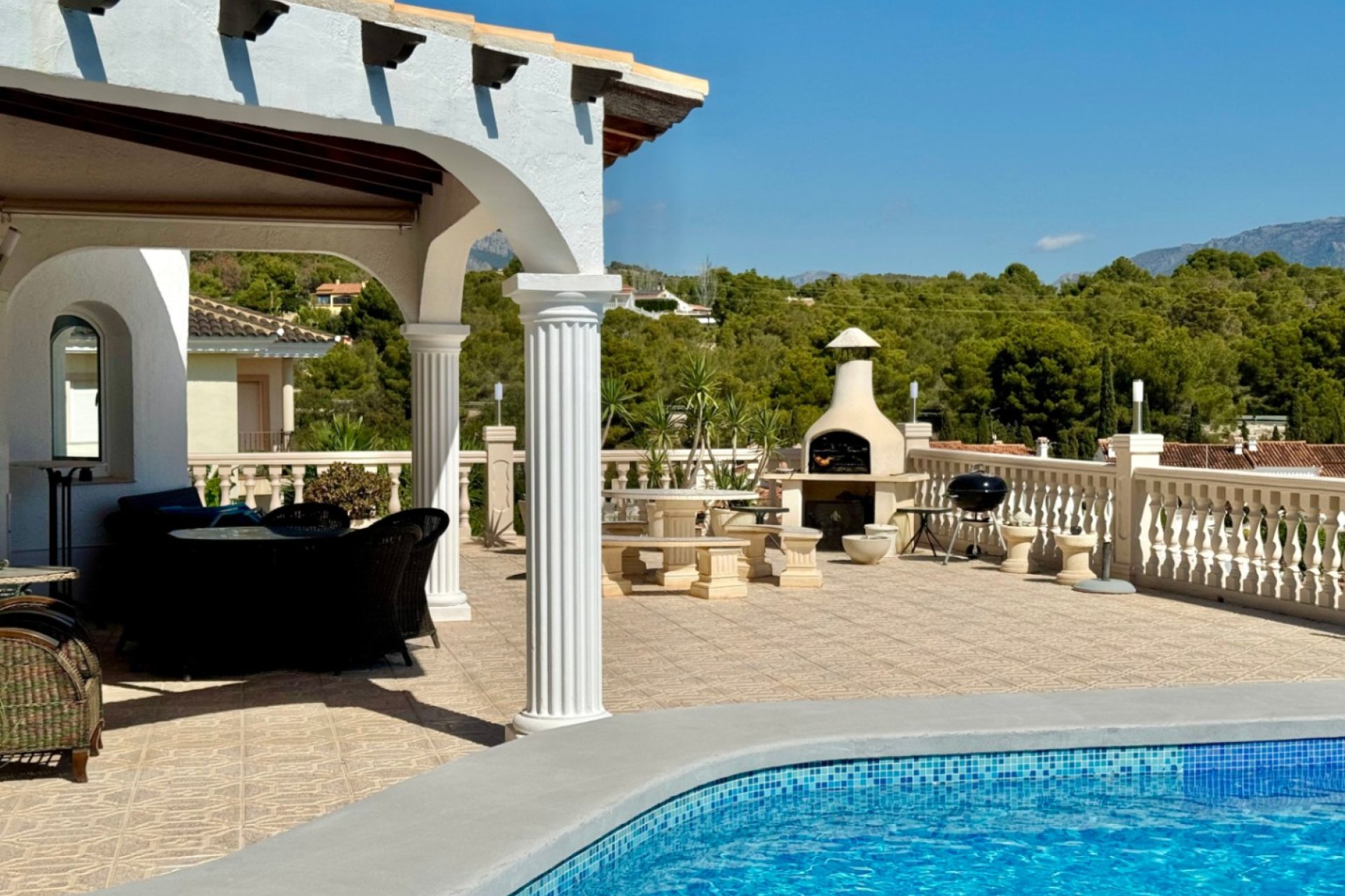Reventa - Villa -
L'Alfàs del Pi - Foia Blanca / Entre Naranjos y Flores