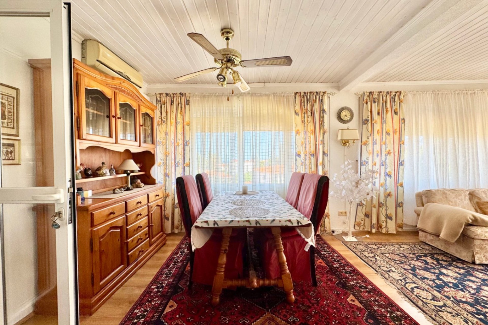 Reventa - Villa -
La Nucía - Entrepinos