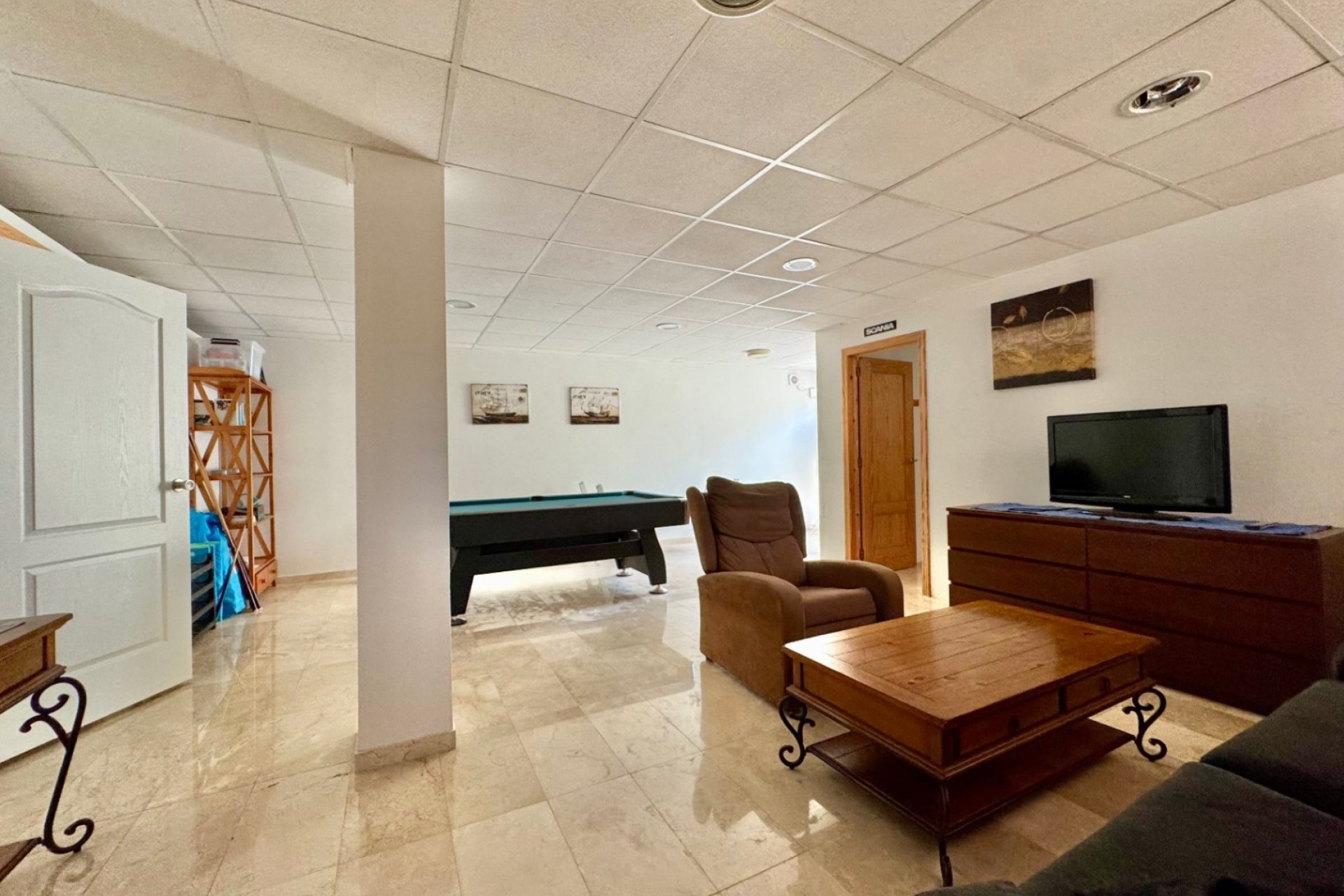 Reventa - Villa -
La Nucía - La Alberca