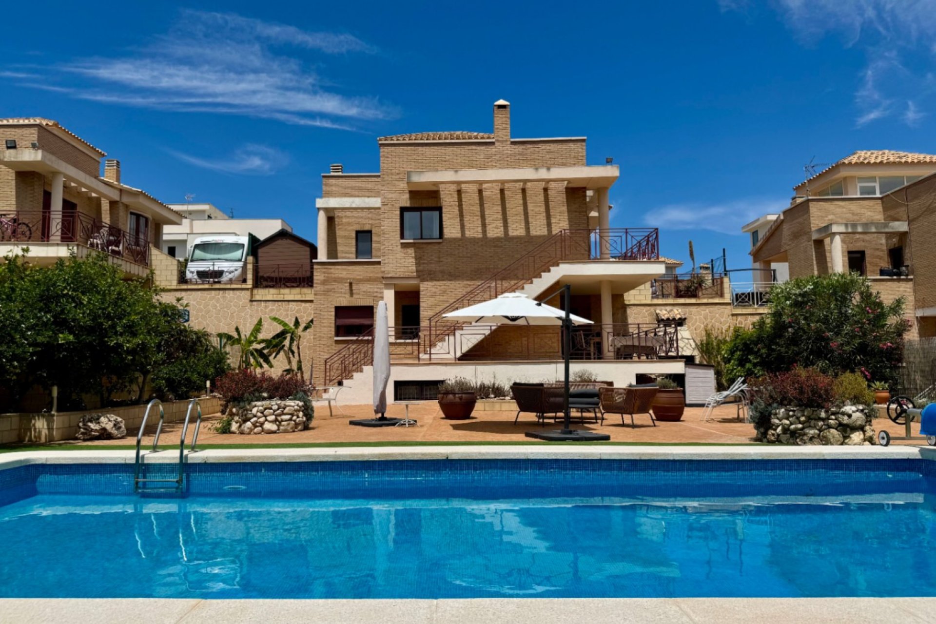 Reventa - Villa -
La Nucía - La Alberca